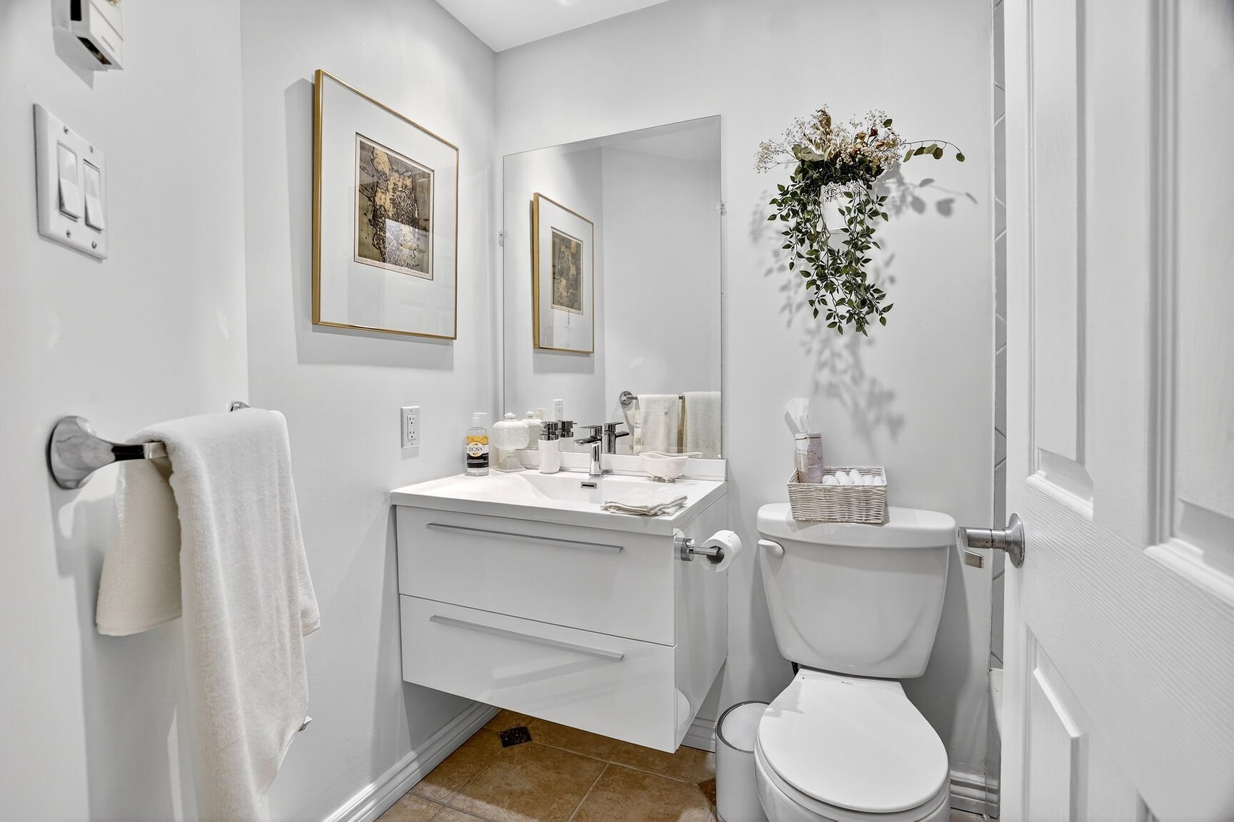 Photo - Bathroom