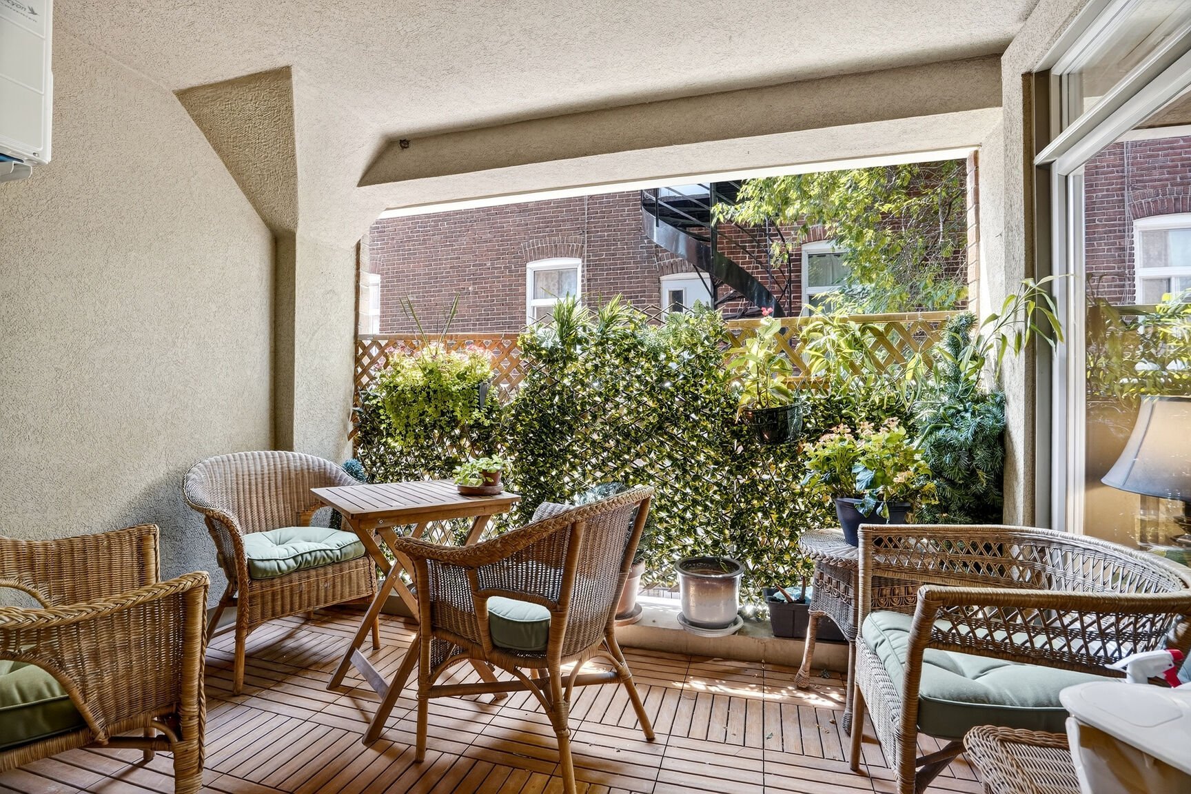Photo - Balcony