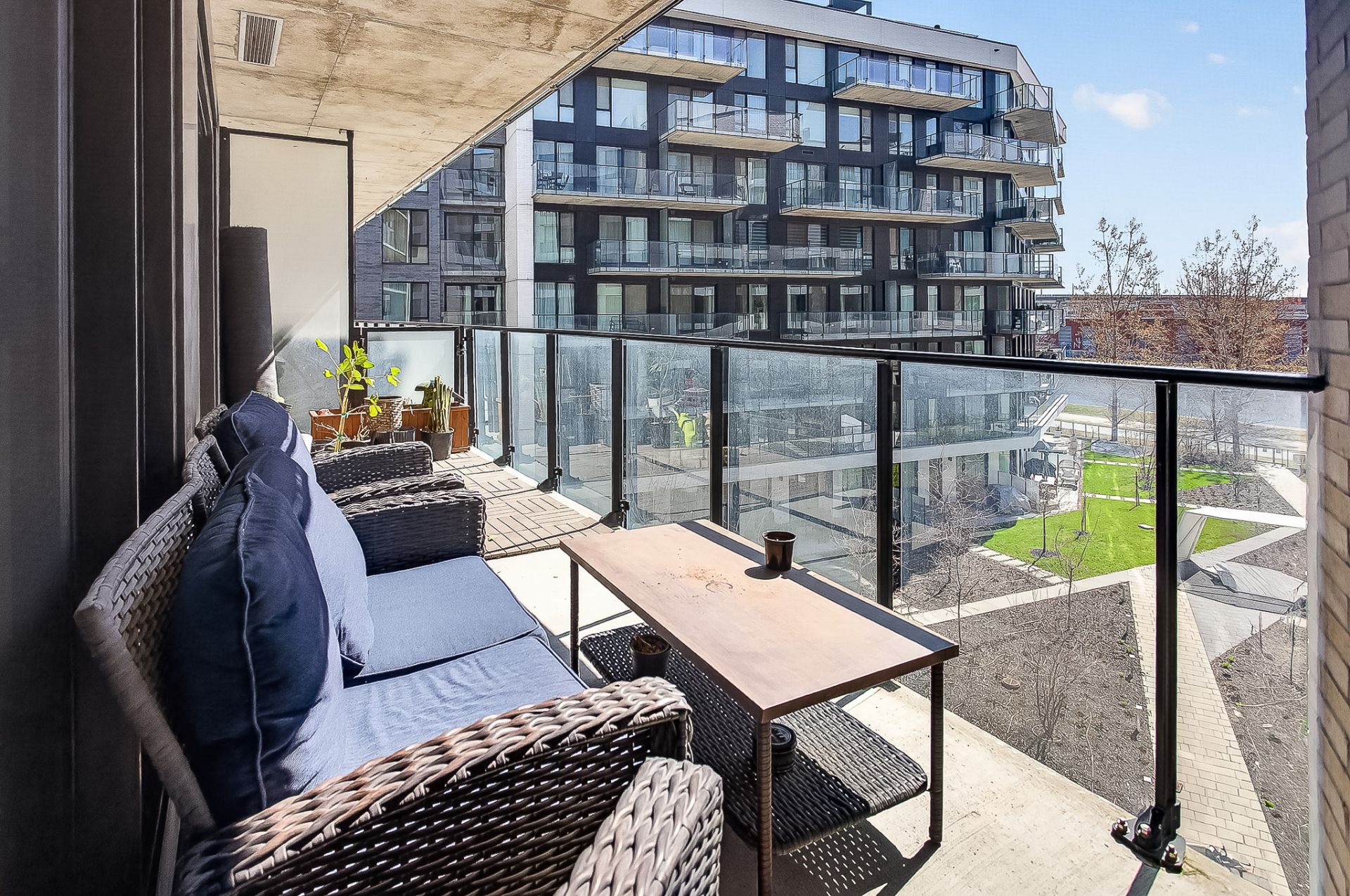 Photo - Balcony