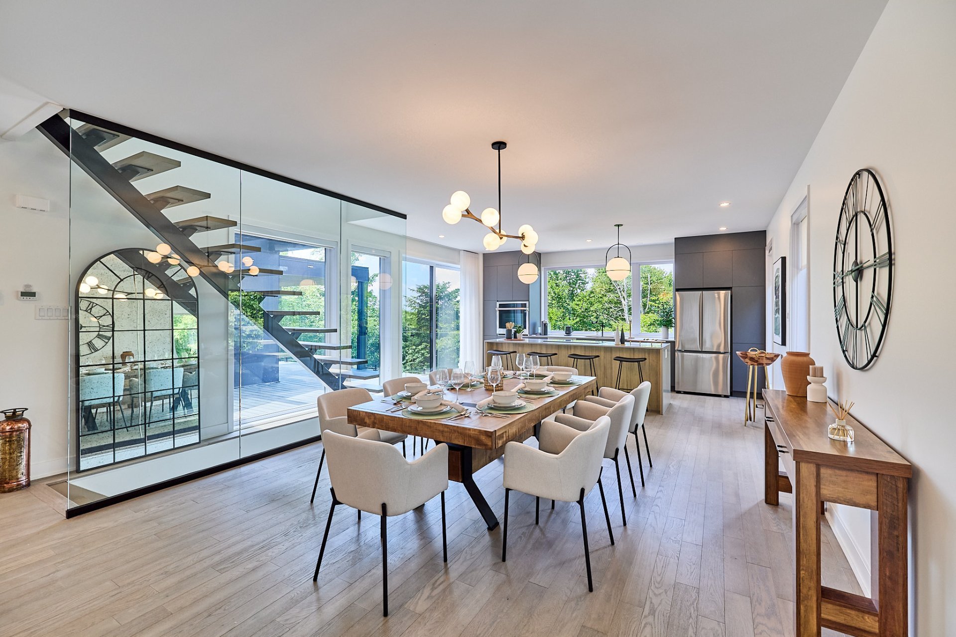 Photo - Salle à manger