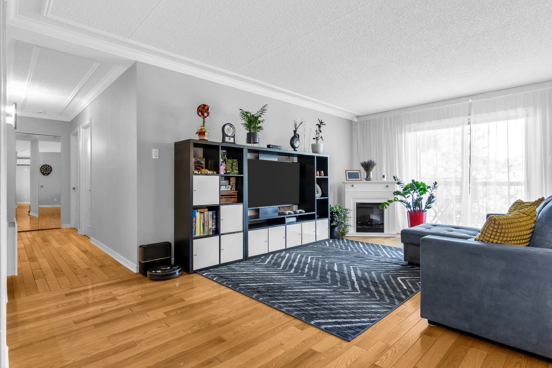Photo - Salon