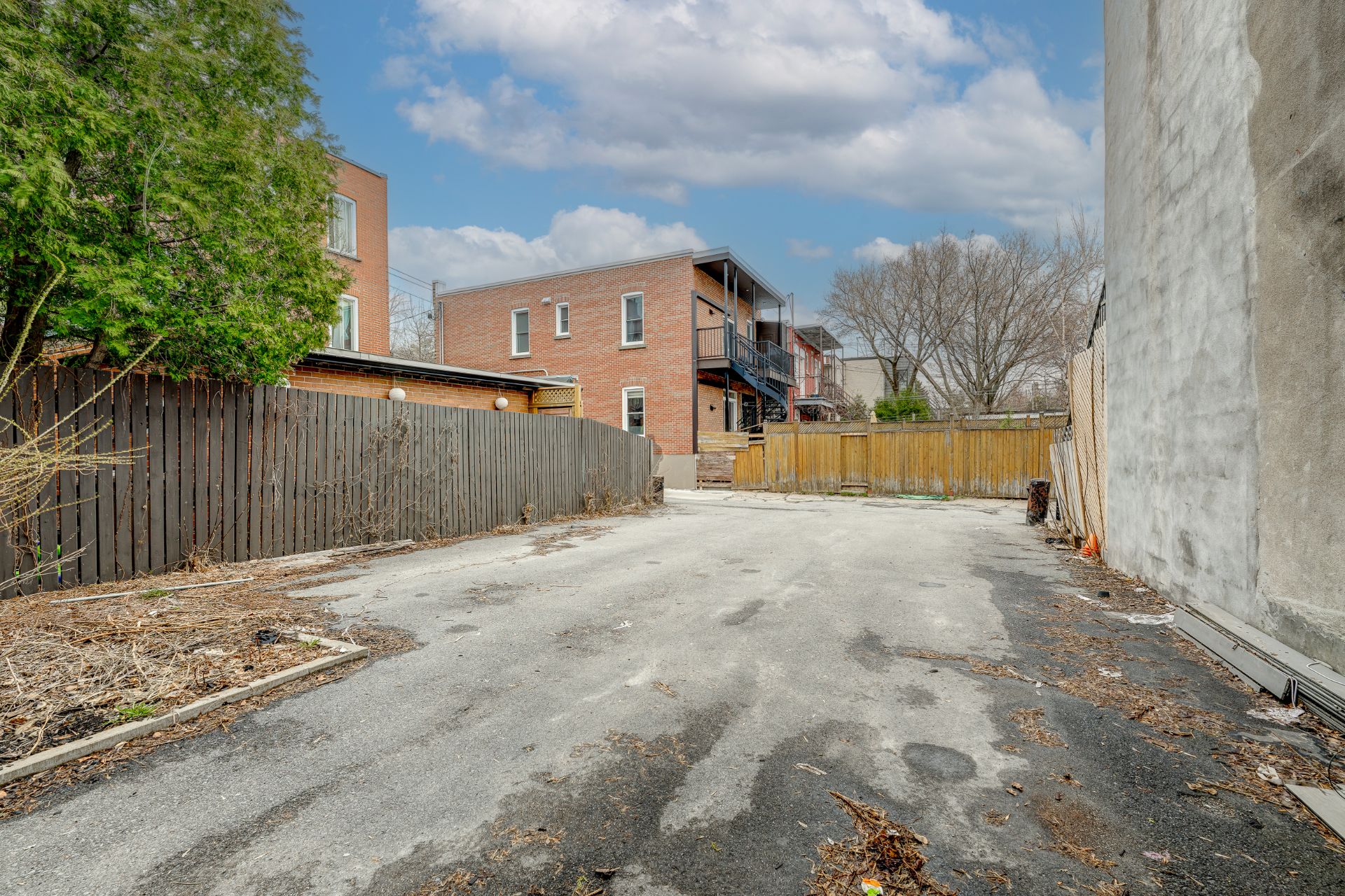 Photo - Stationnement