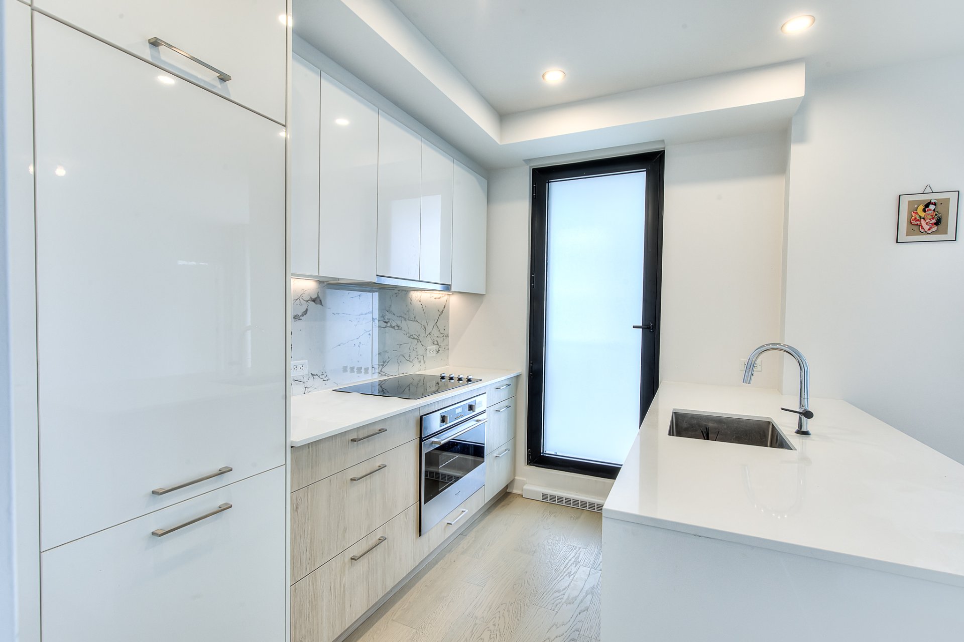 Photo - Kitchen