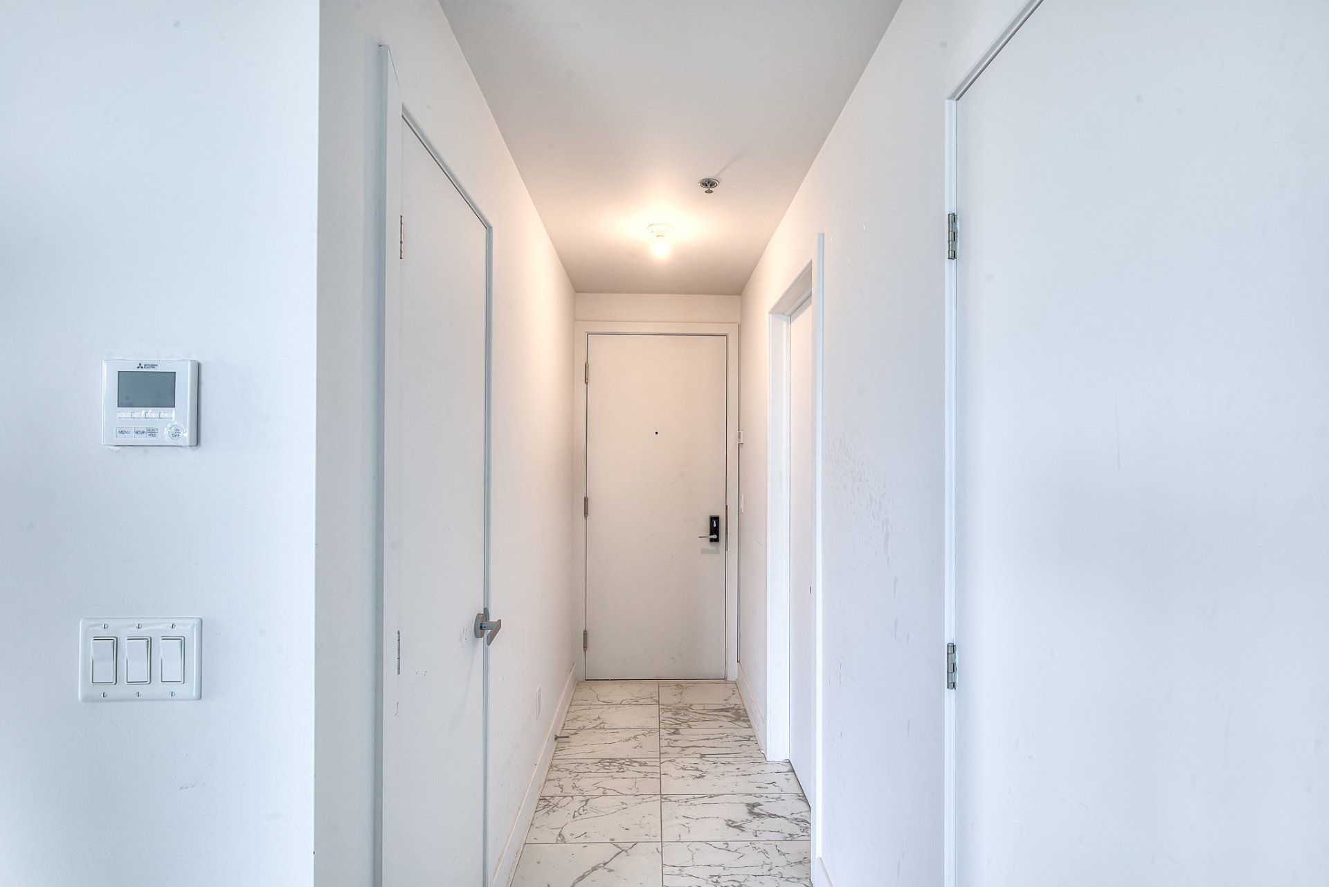 Photo - Hallway