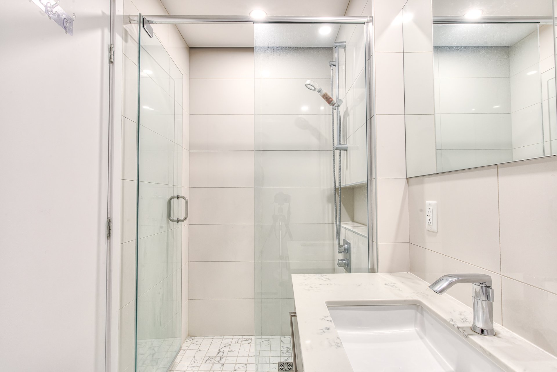 Photo - Bathroom