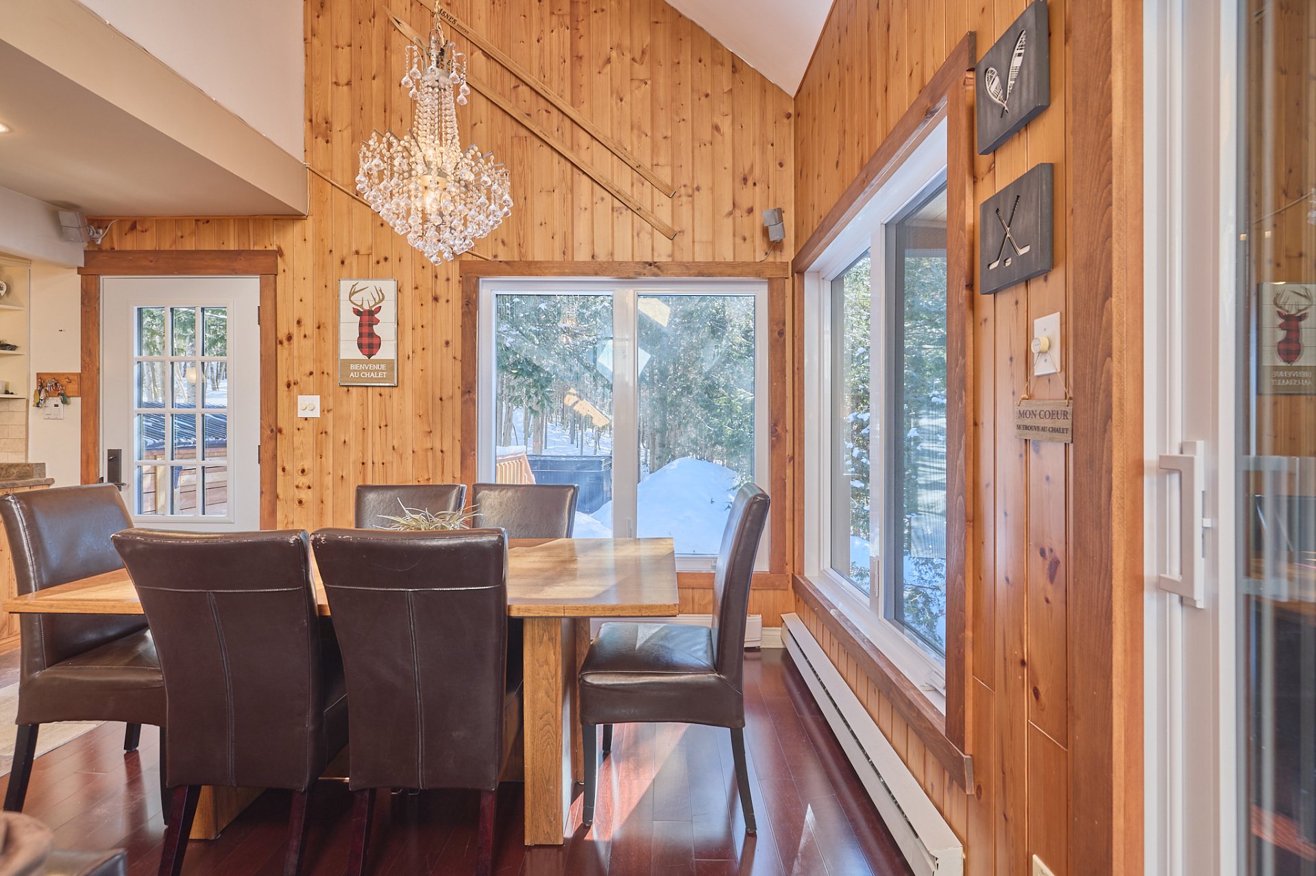 Photo - Salle à manger