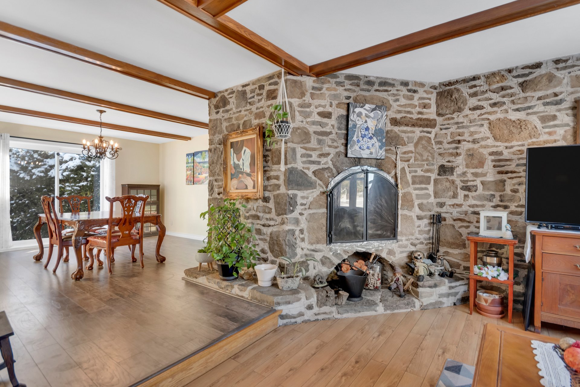 Photo - Overall View