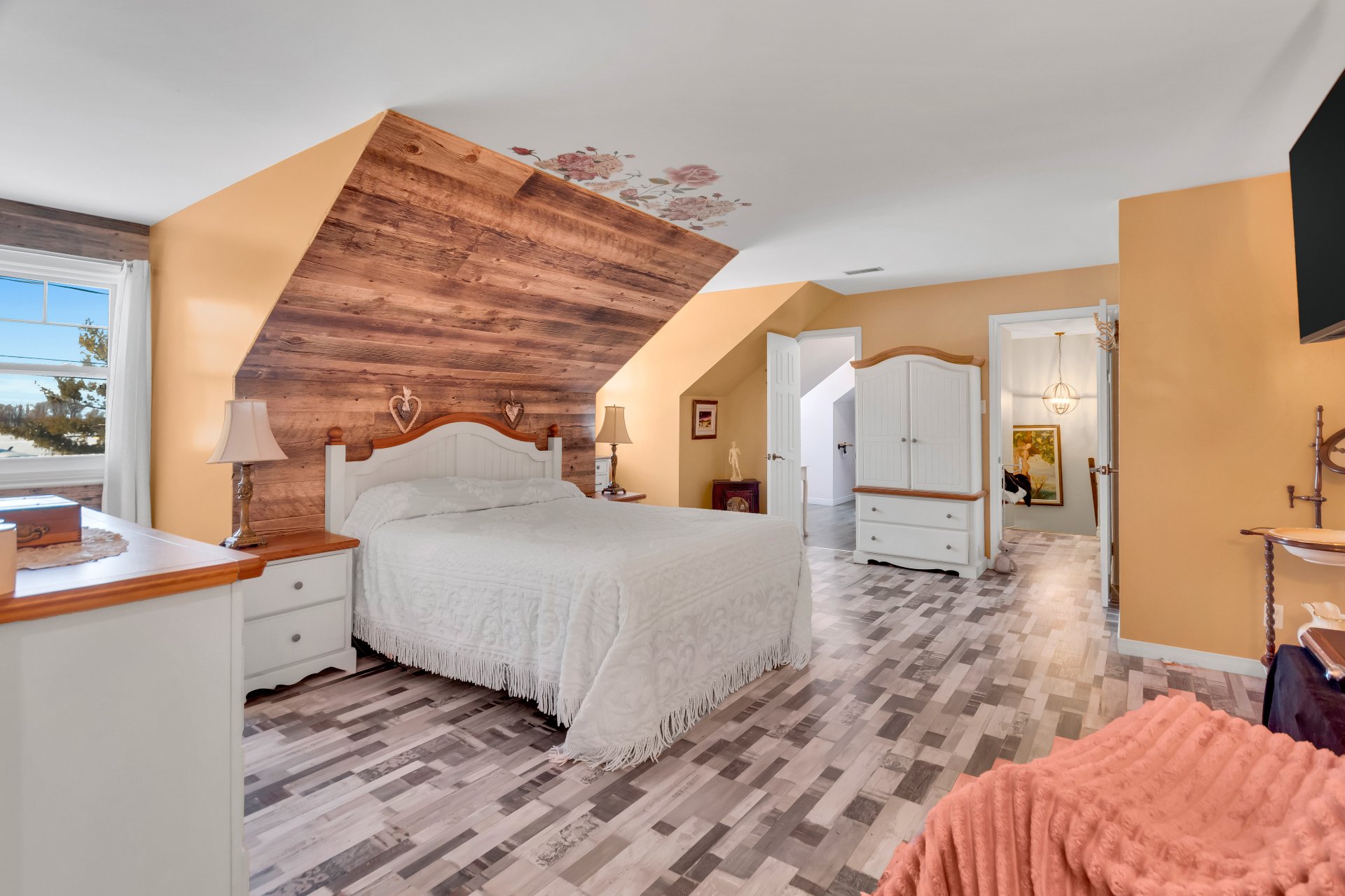 Photo - Primary bedroom