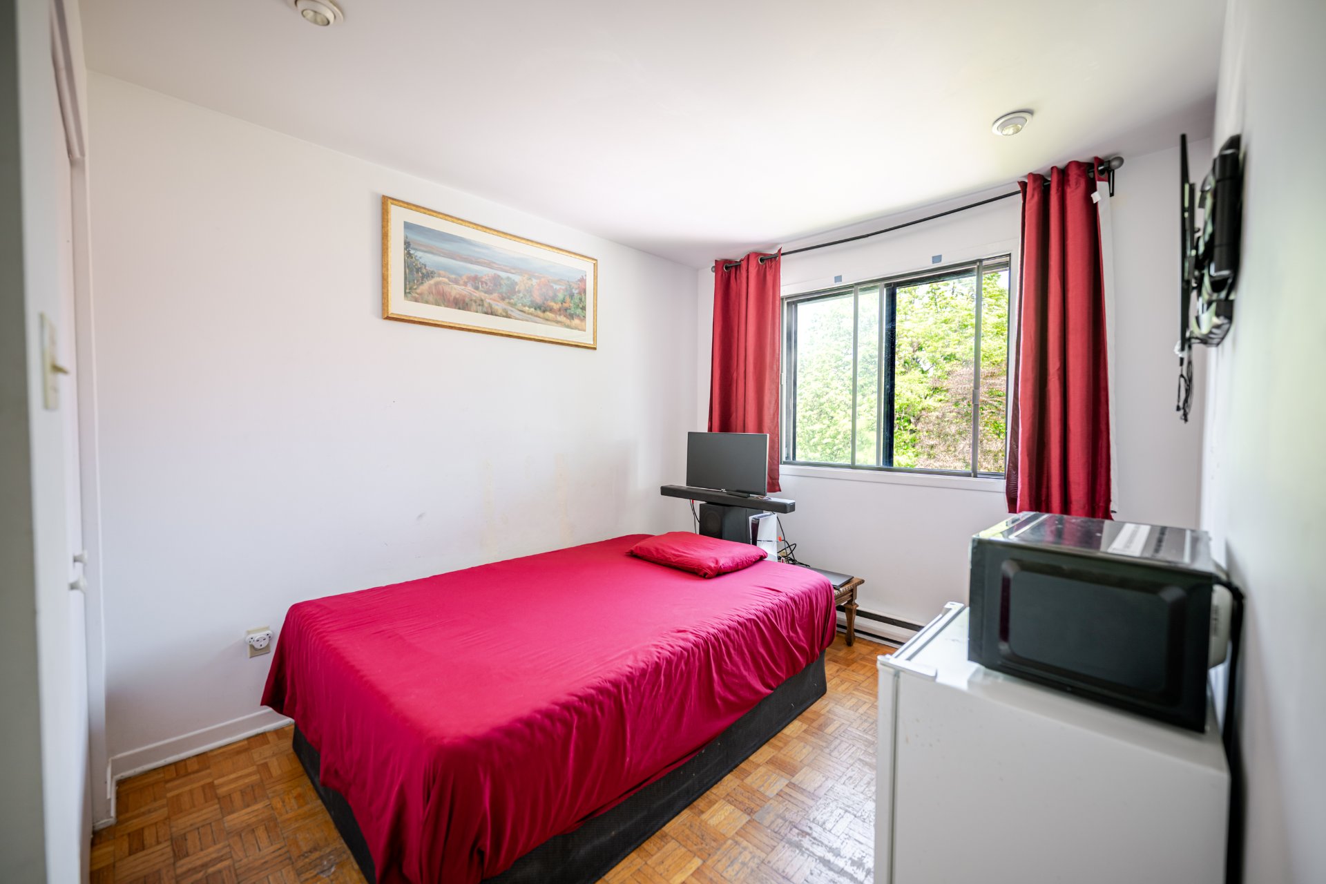 Photo - Bedroom
