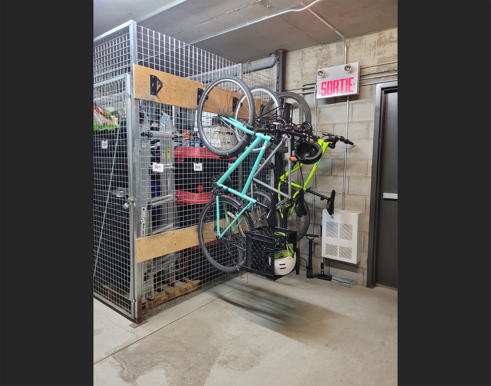 Photo - Cave/ chambre froide