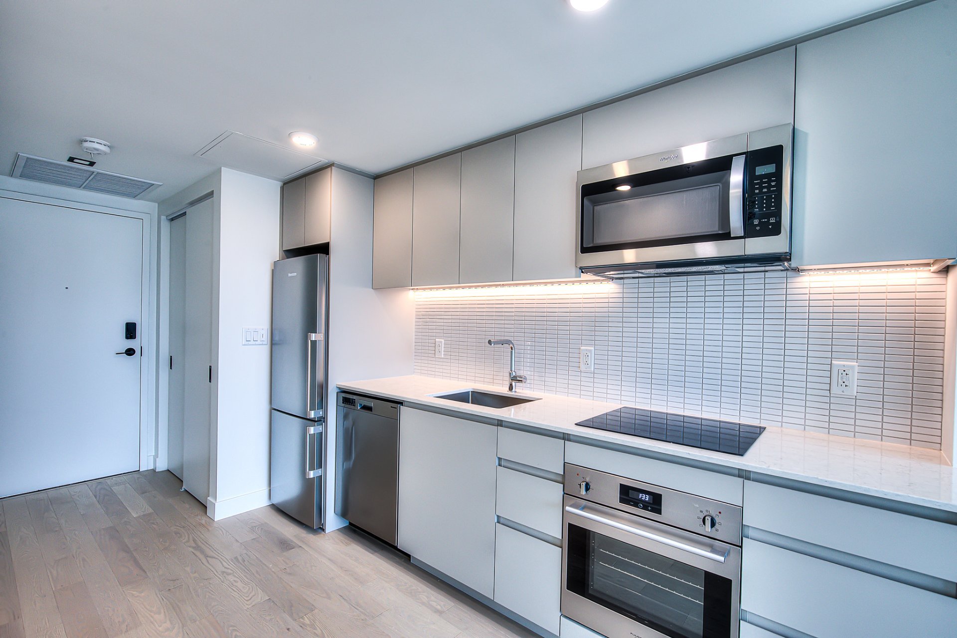 Photo - Kitchen