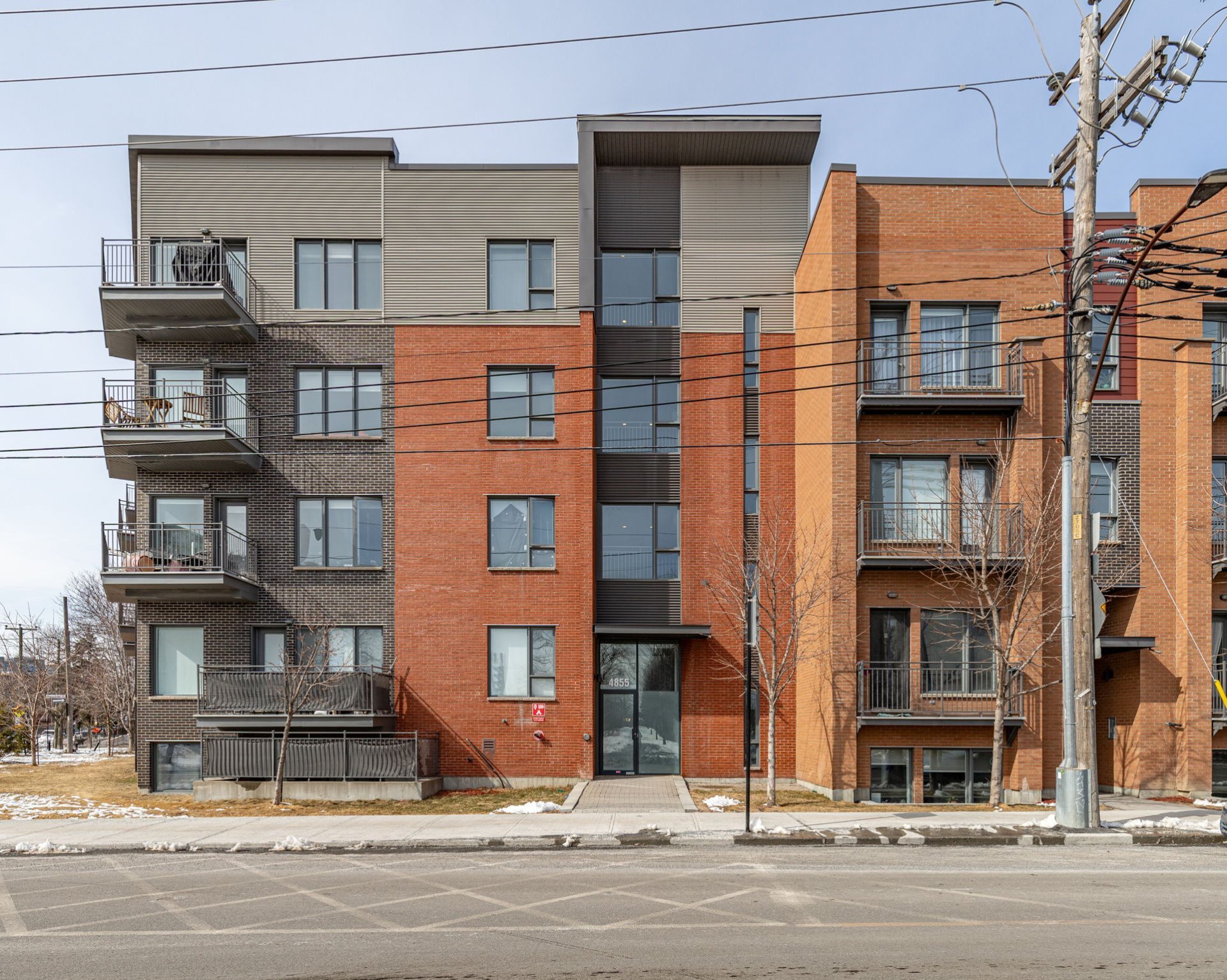 Photo - Frontage