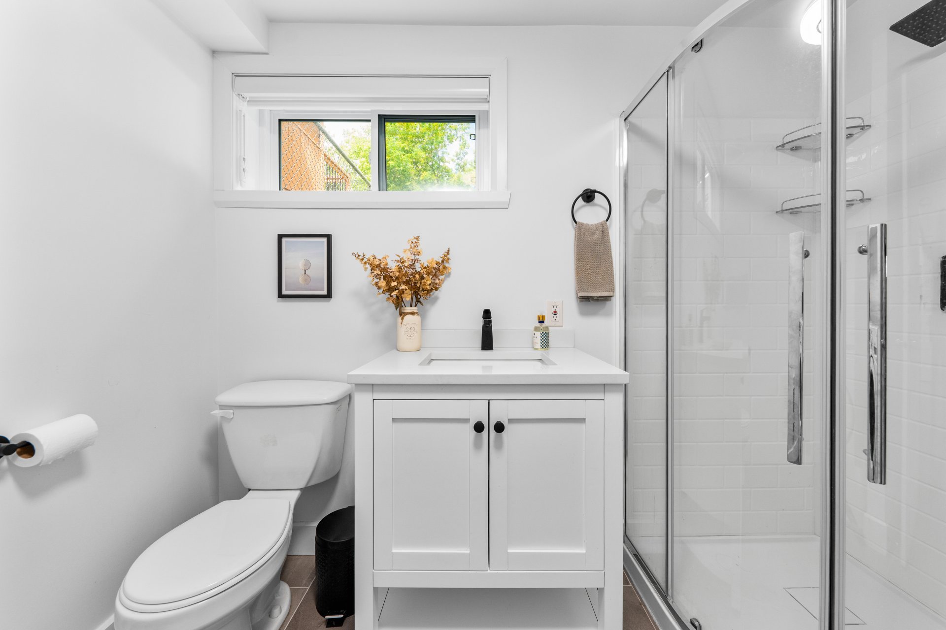 Photo - Bathroom