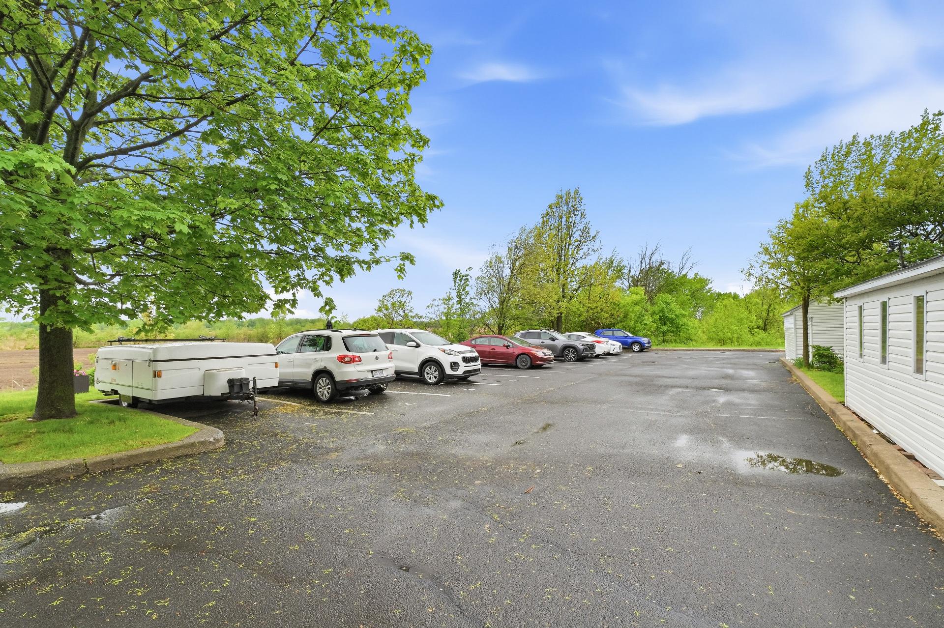 Photo - Parking