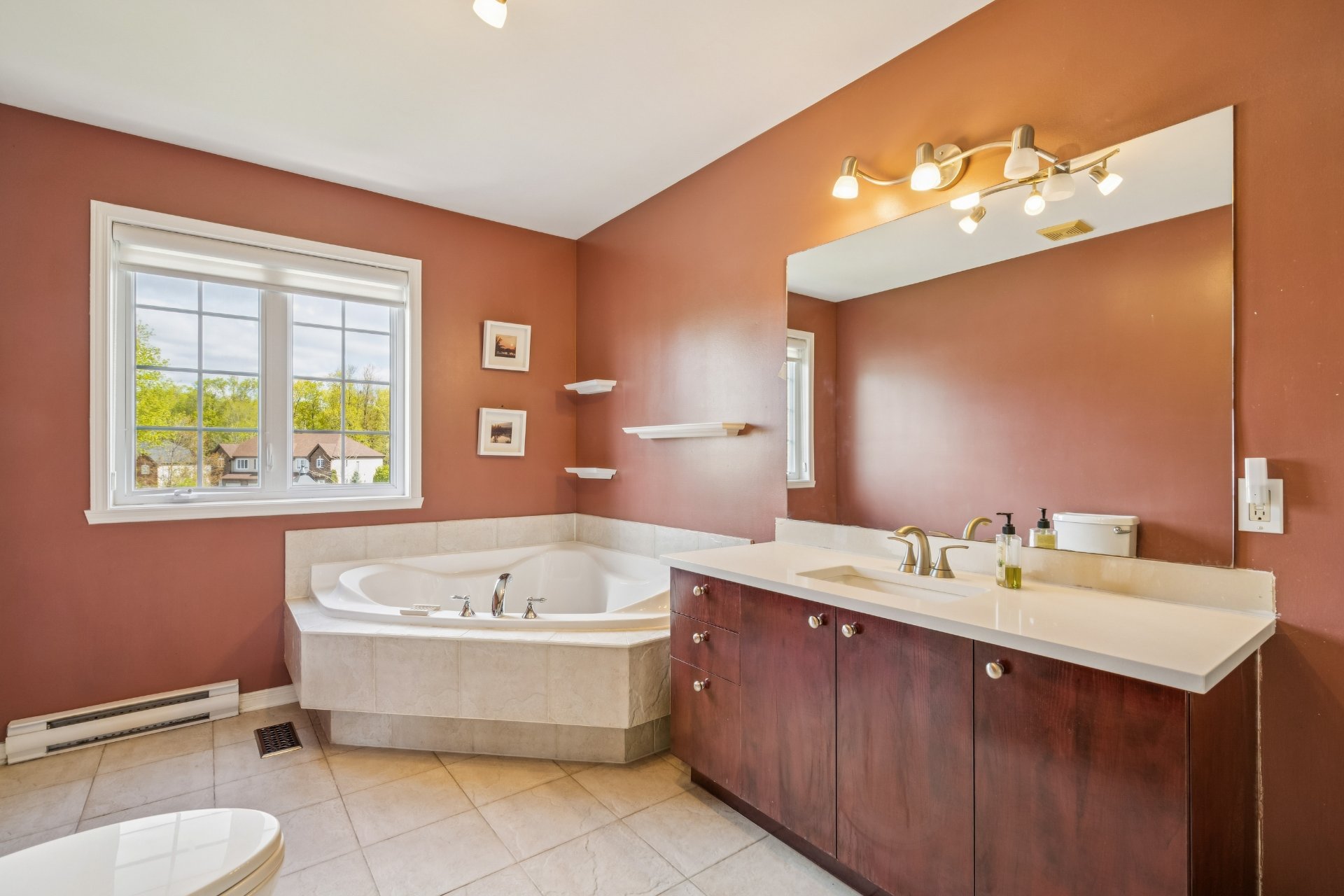 Photo - Bathroom