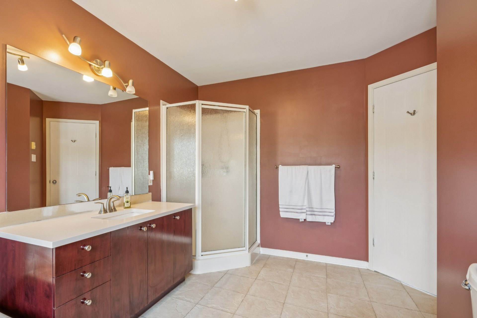 Photo - Bathroom