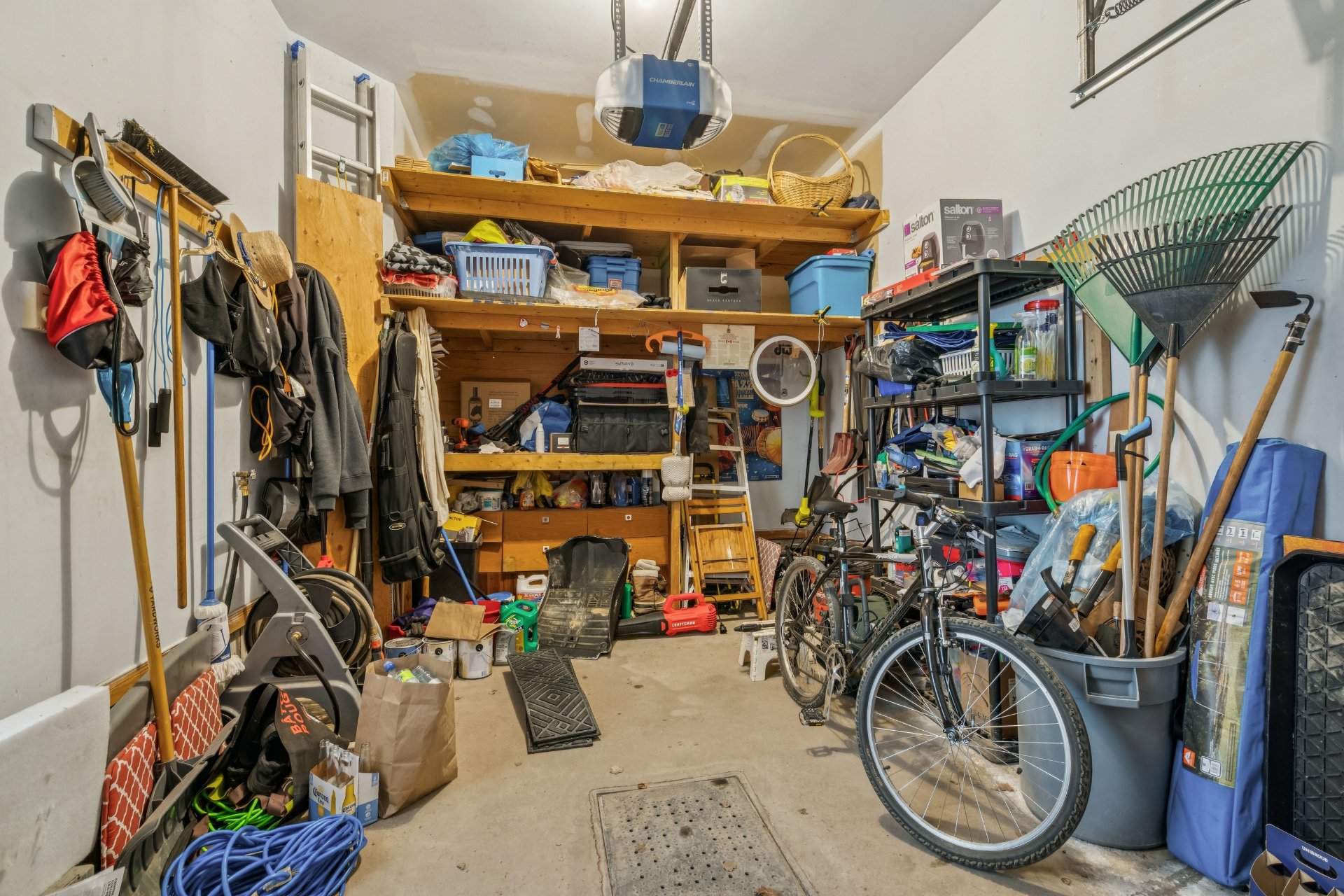 Photo - Basement