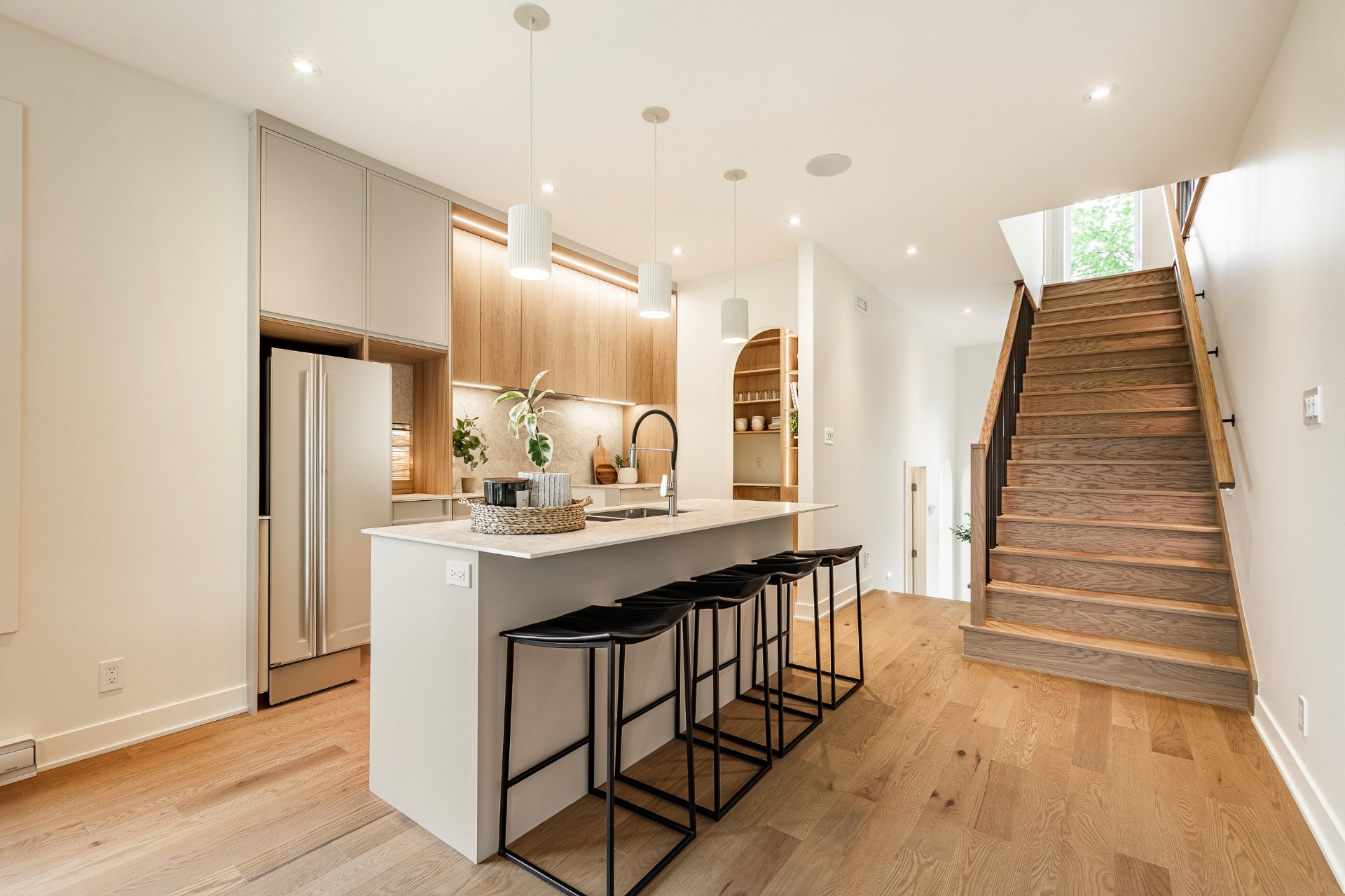 Photo - Kitchen