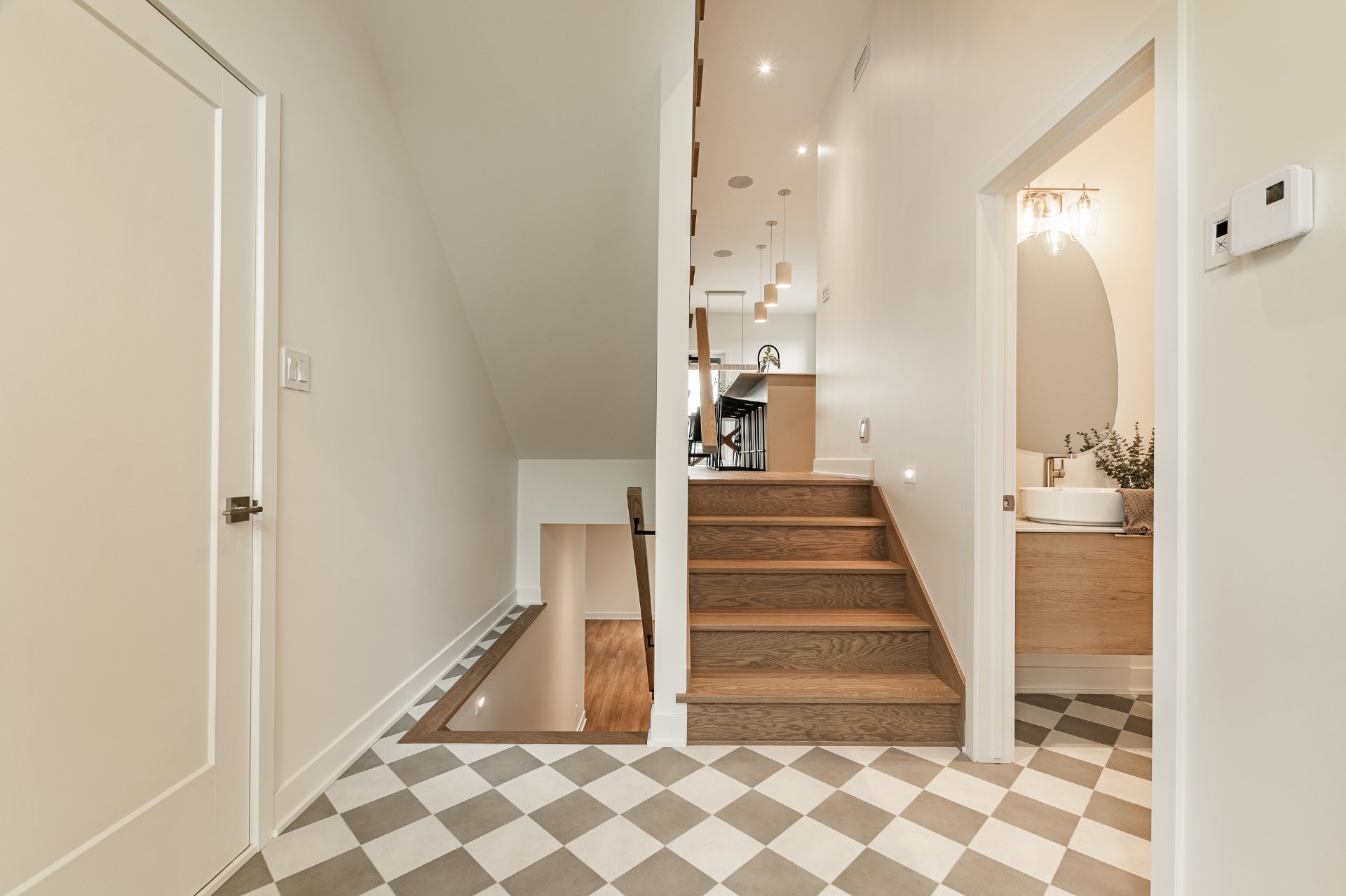 Photo - Hallway
