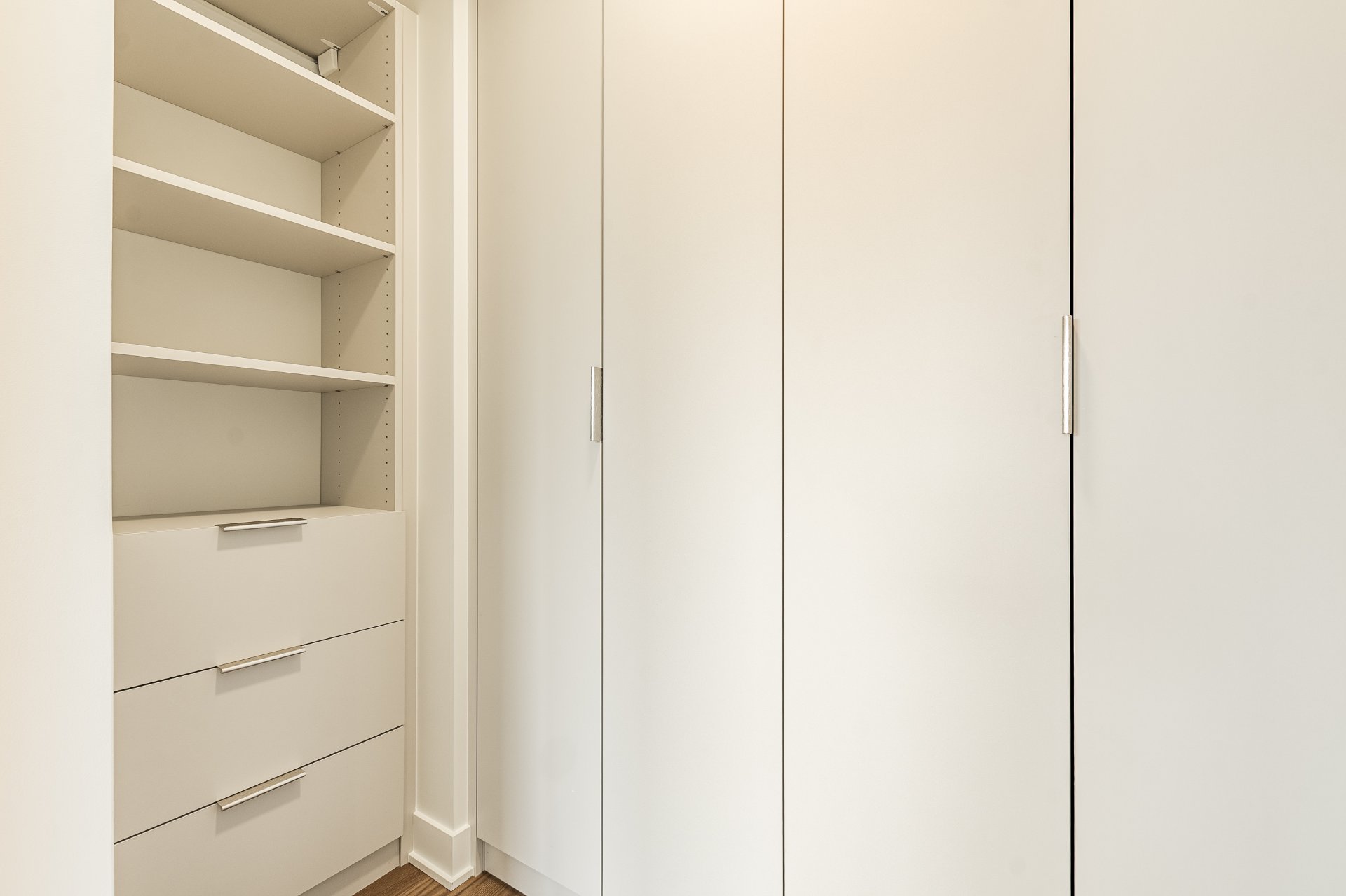 Photo - Walk-in closet