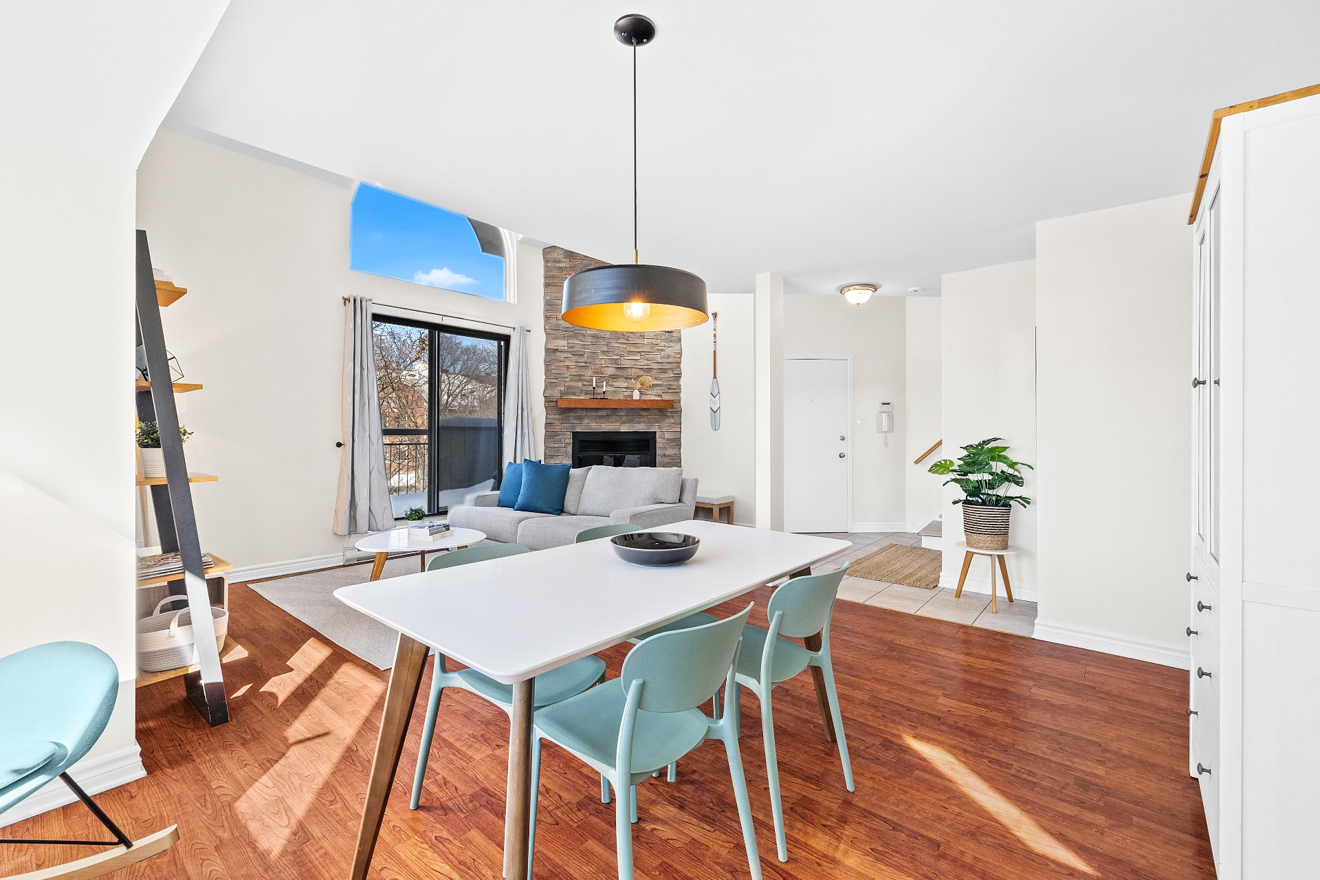 Photo - Salle à manger