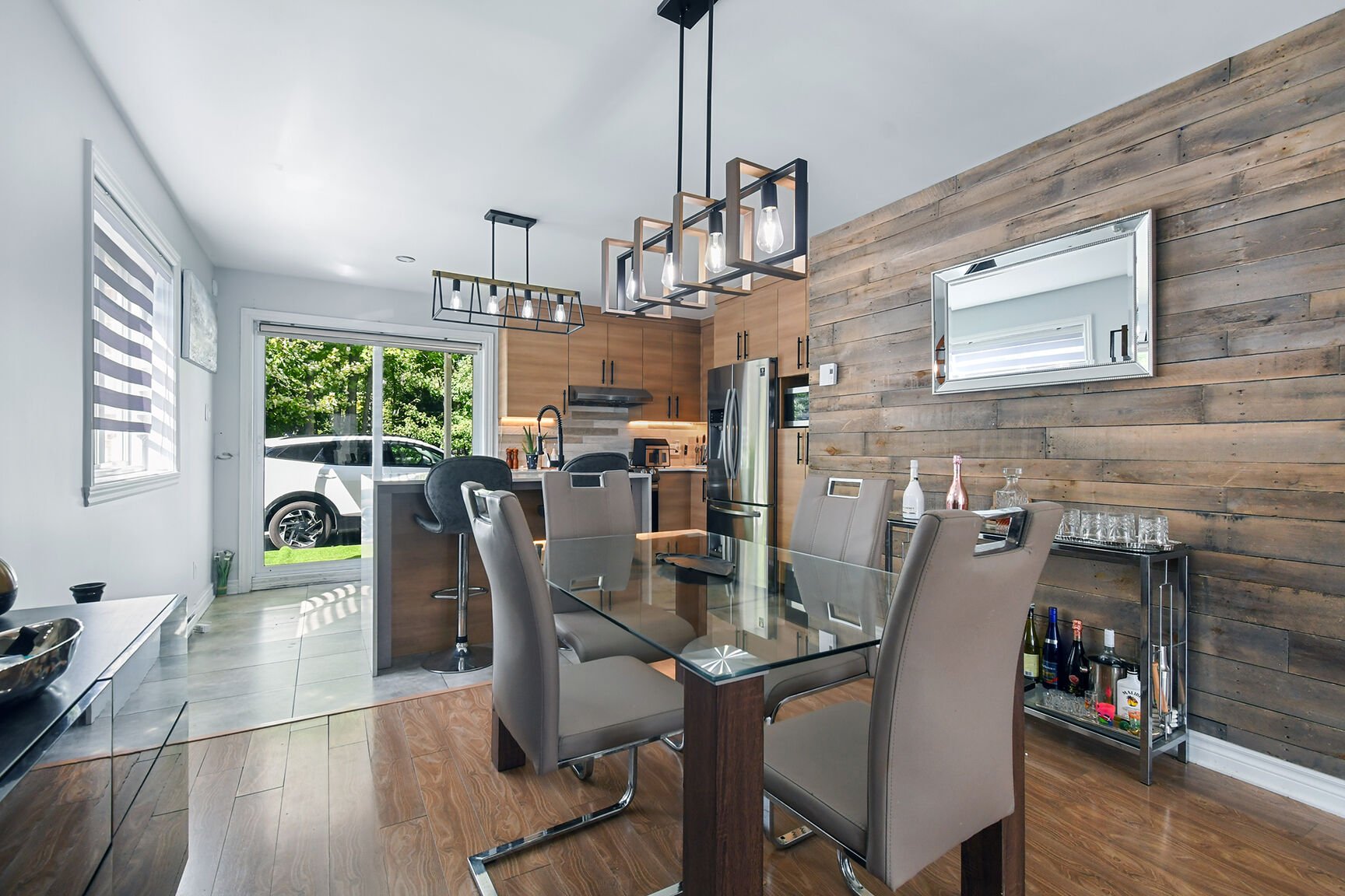 Photo - Salle à manger