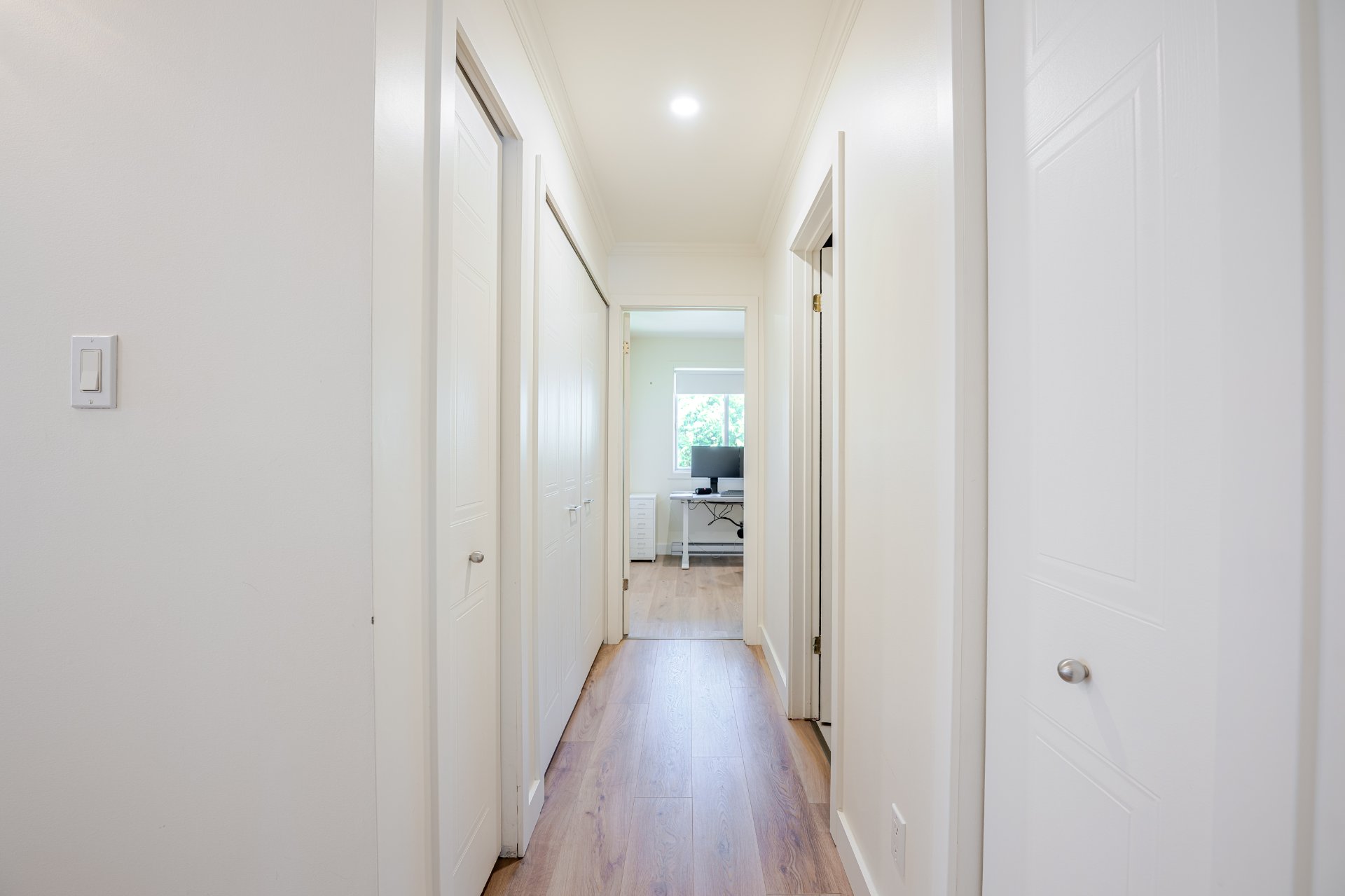 Photo - PASAGEWAY