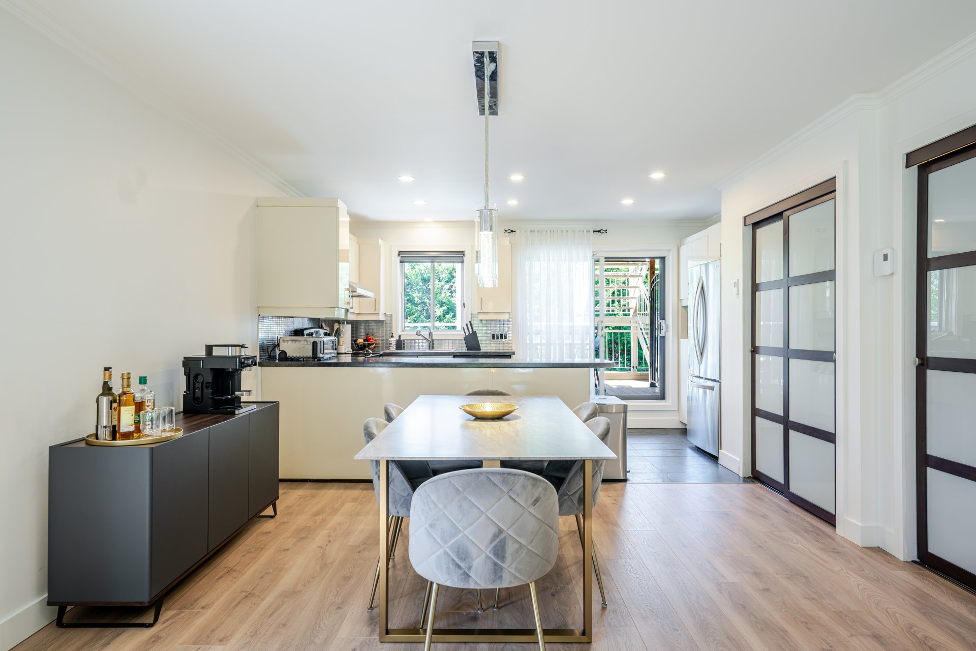 Photo - Salle à manger