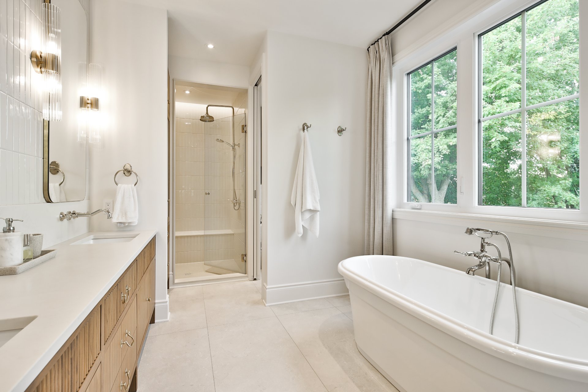 Photo - Salle de bains attenante à la CCP