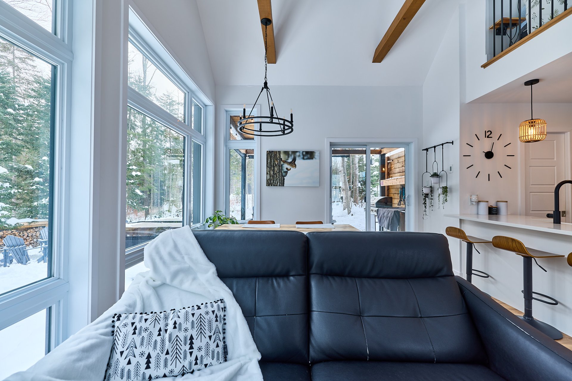 Photo - Overall View