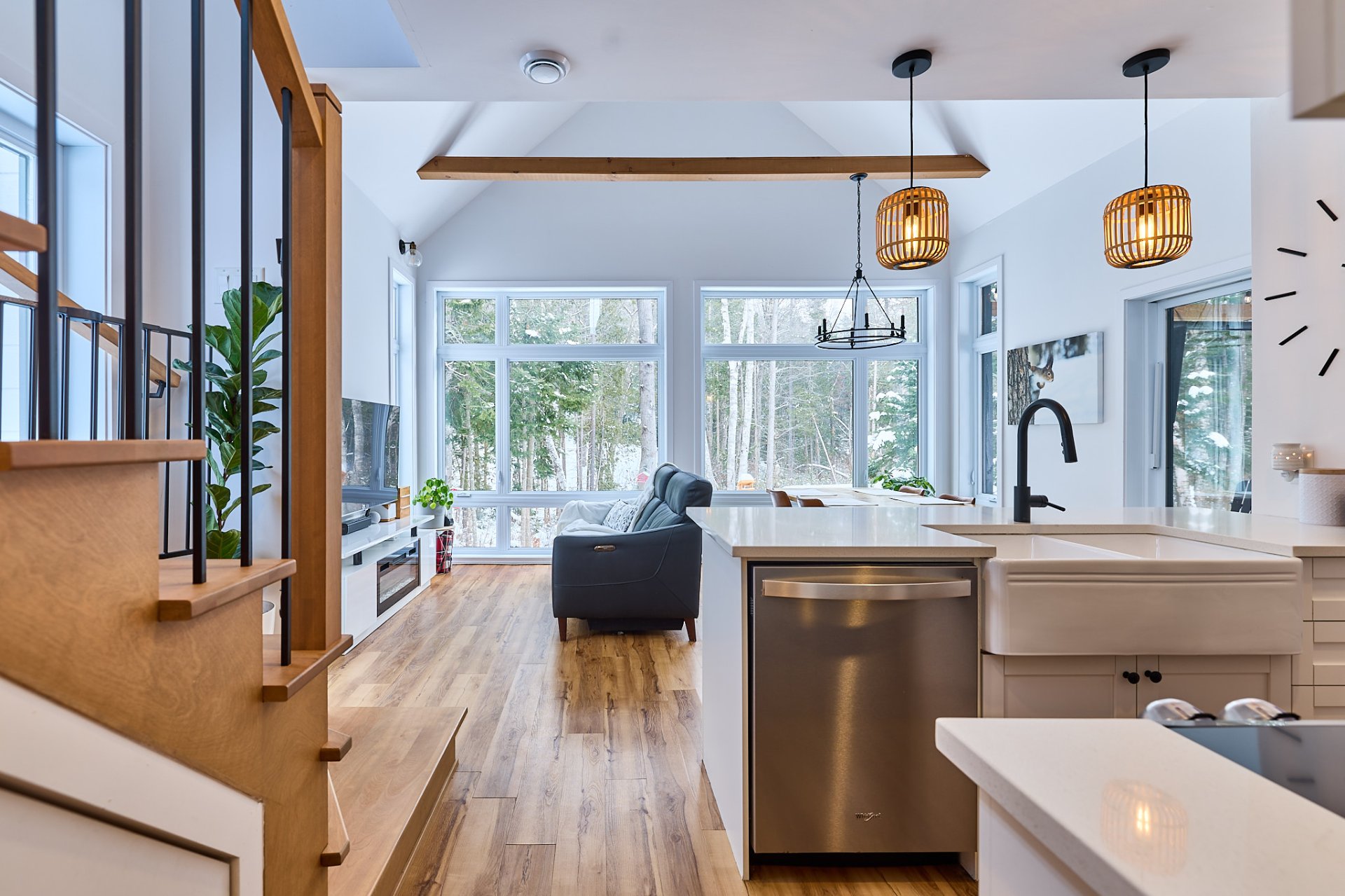 Photo - Overall View