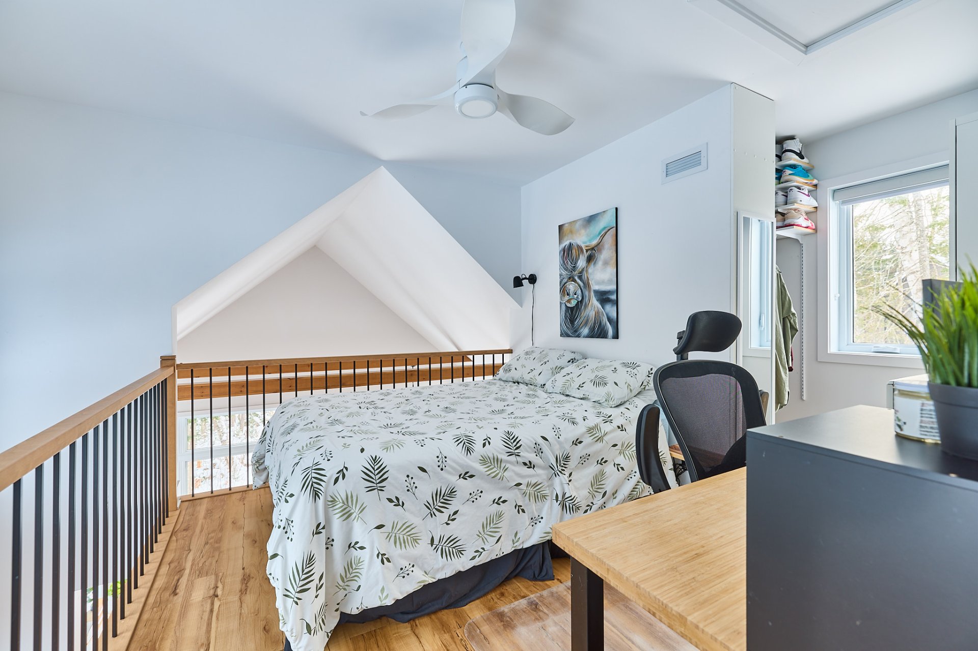 Photo - Primary bedroom