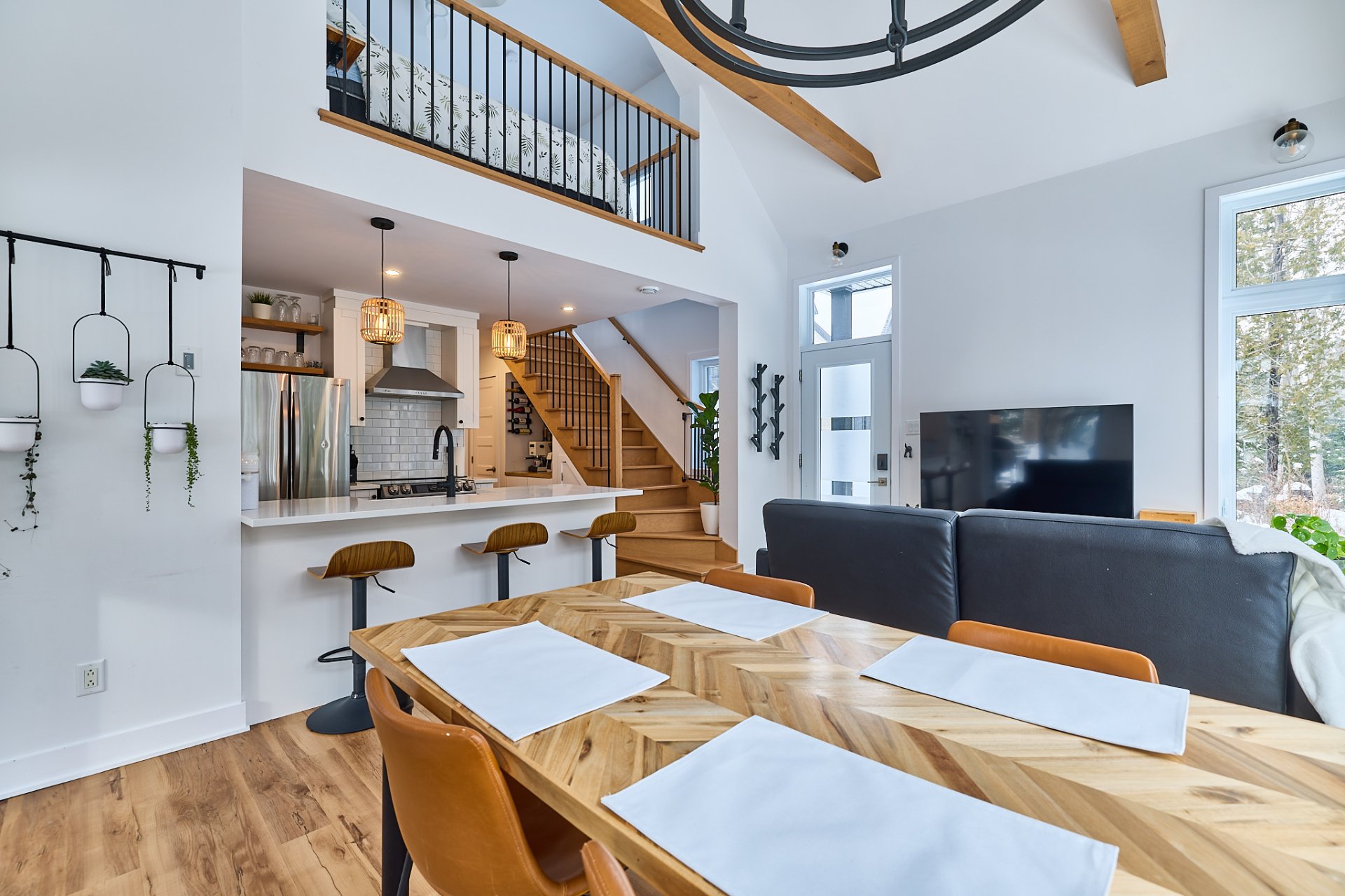 Photo - Overall View