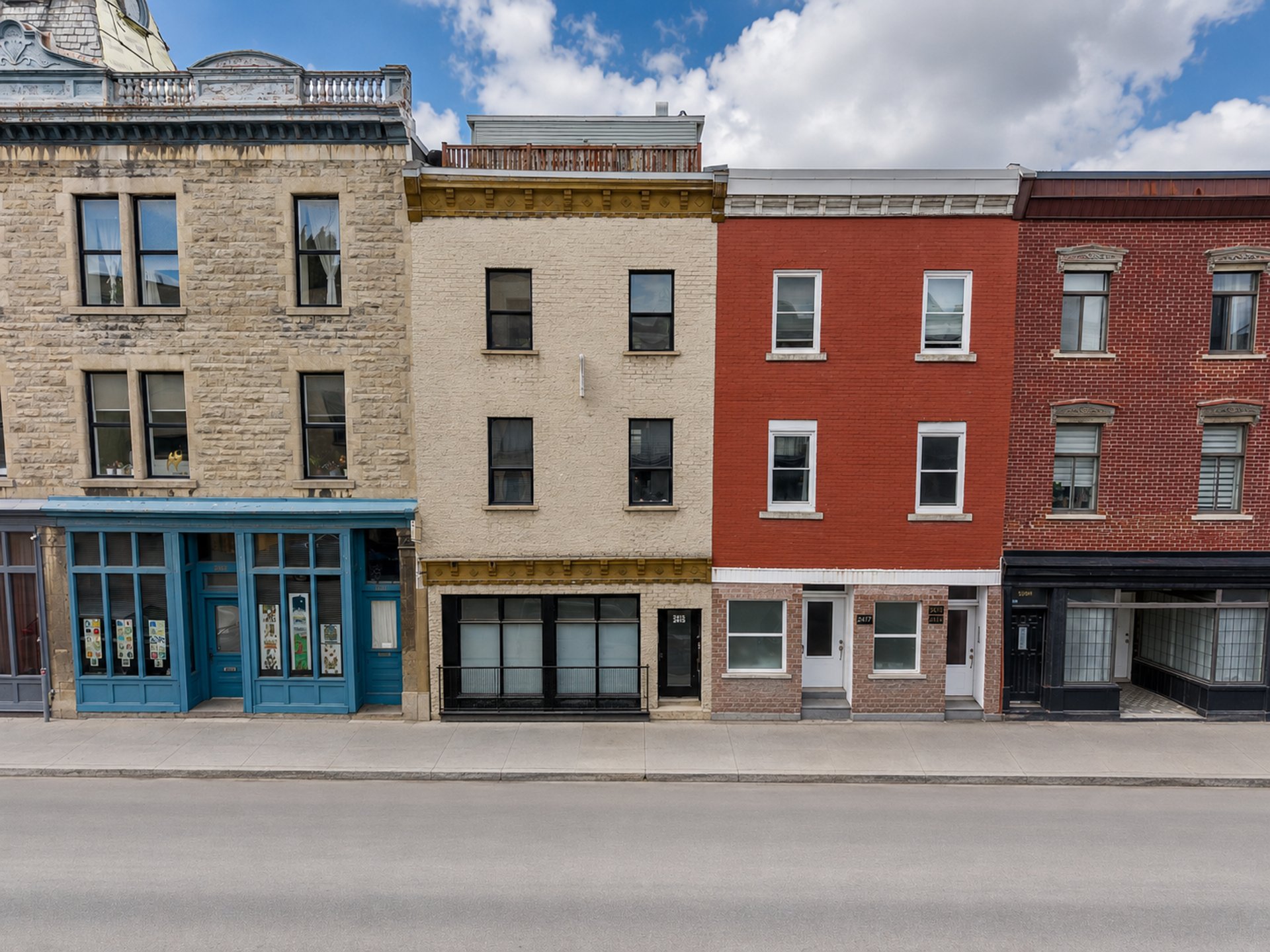 Photo - Frontage
