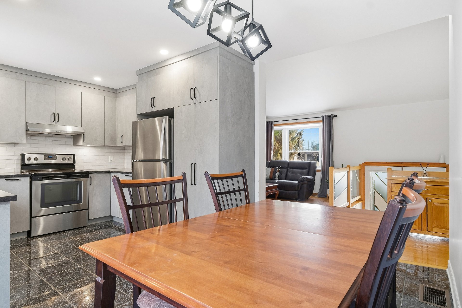 Photo - Salle à manger