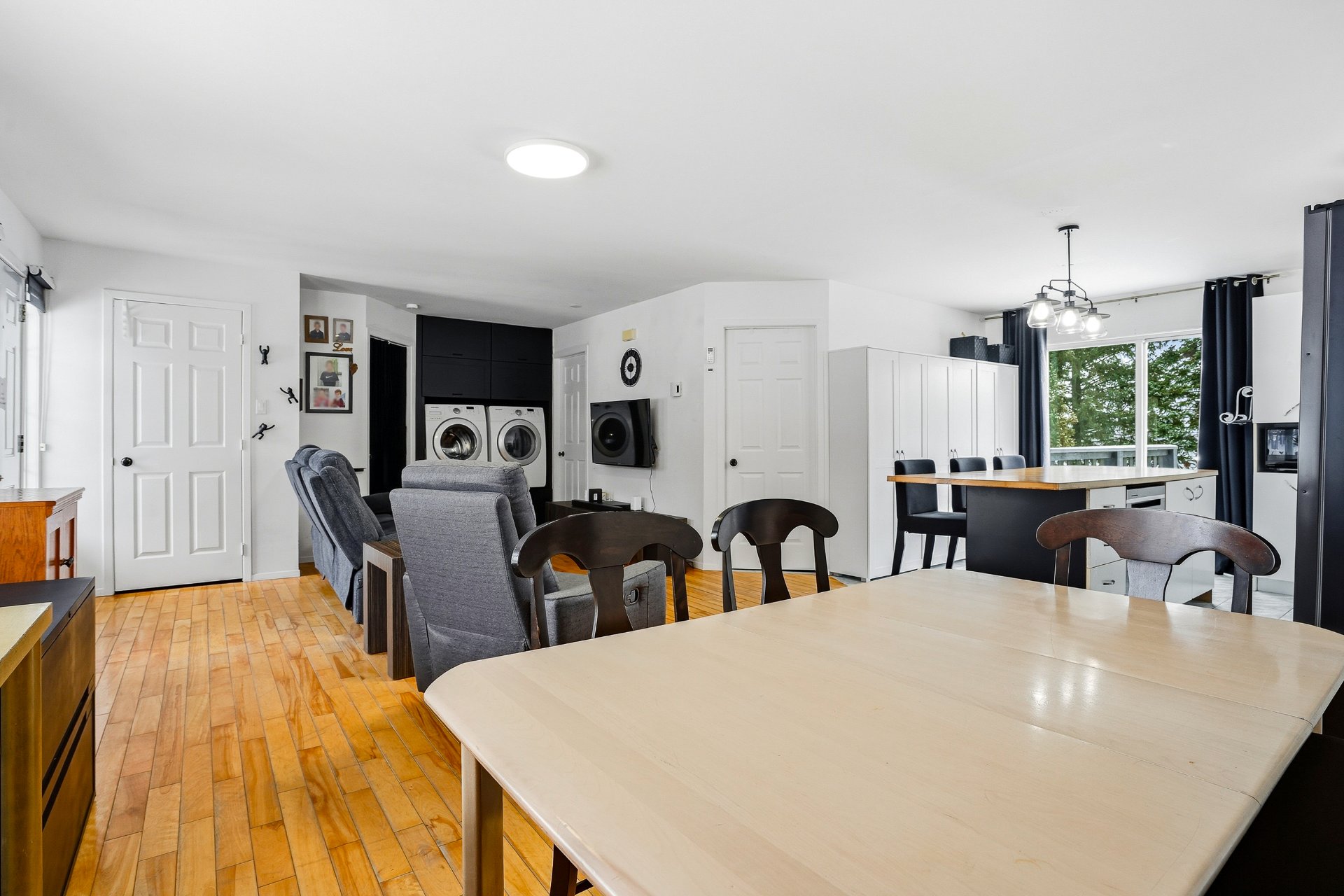 Photo - Salle à manger