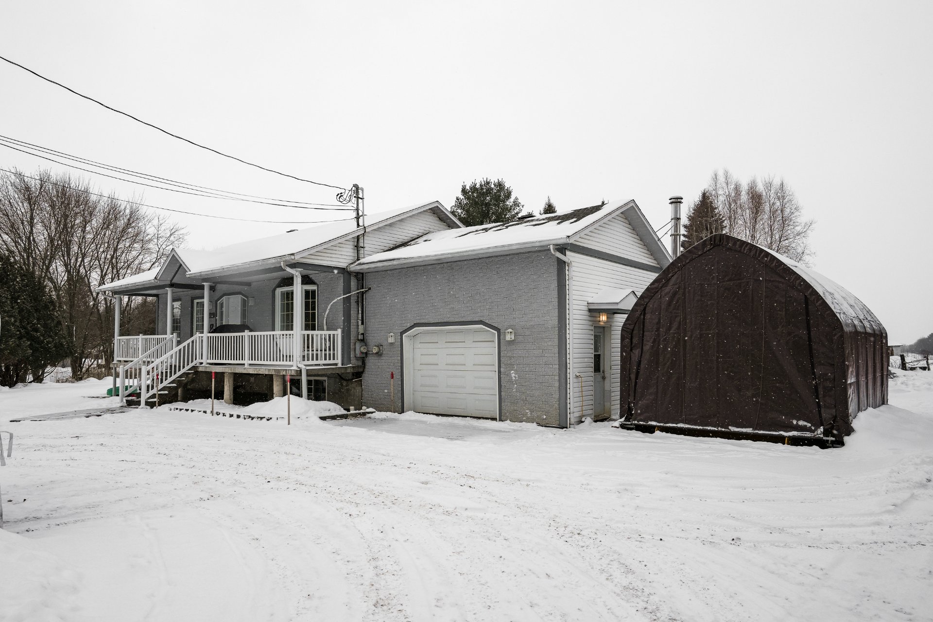 Photo - Stationnement