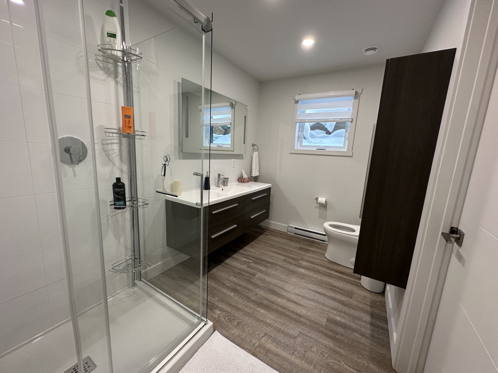 Photo - Bathroom