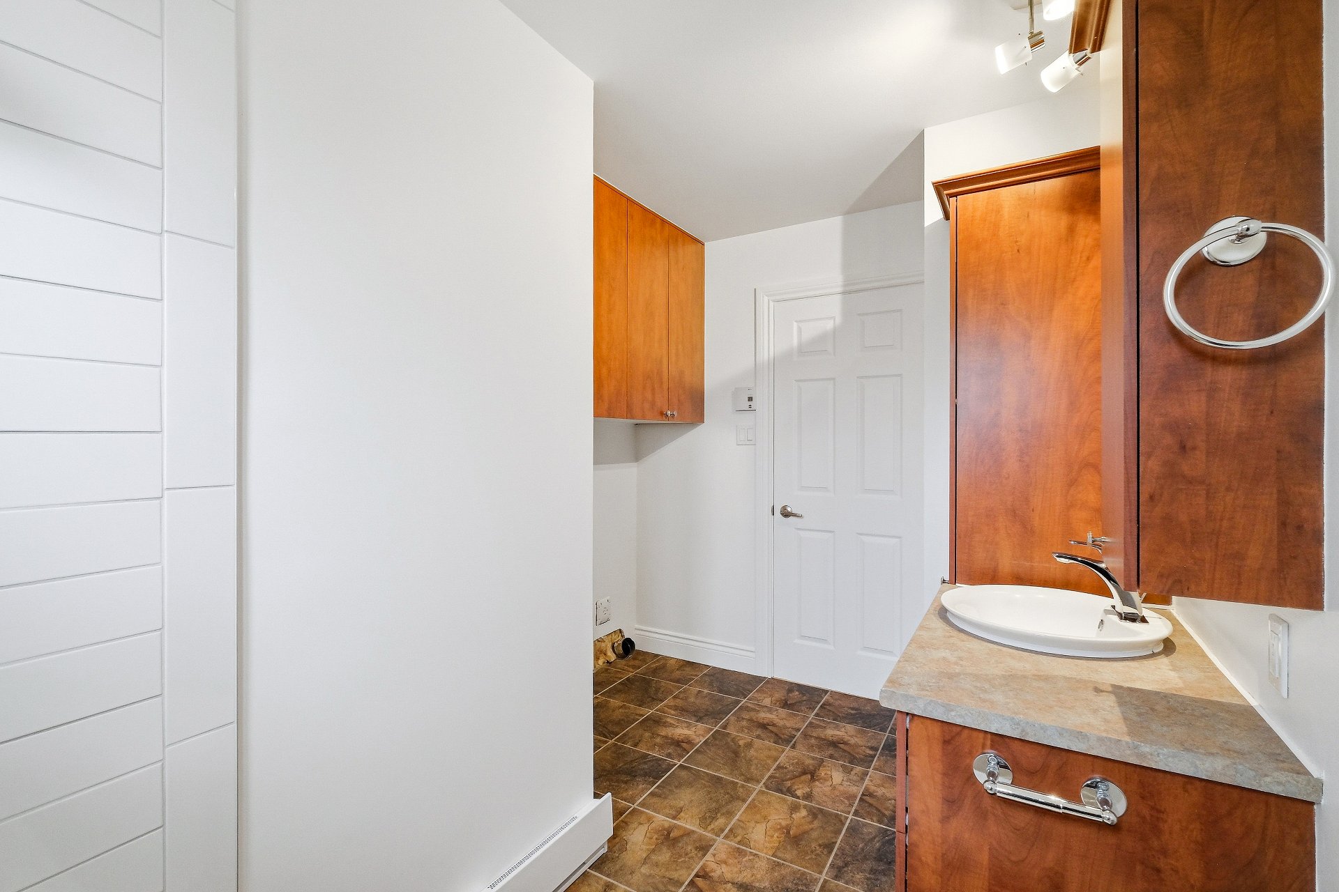 Photo - Bathroom