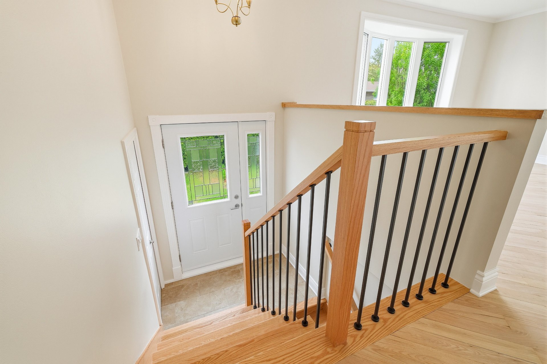 Photo - Hallway