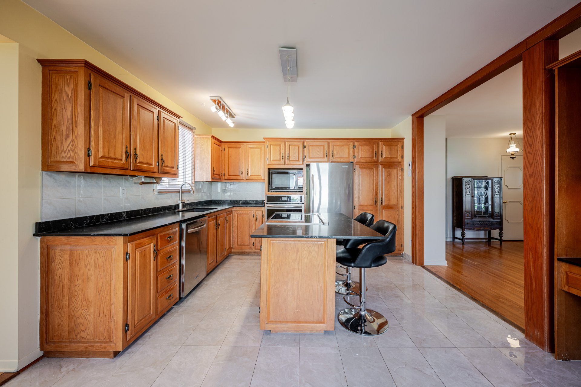 Photo - Kitchen