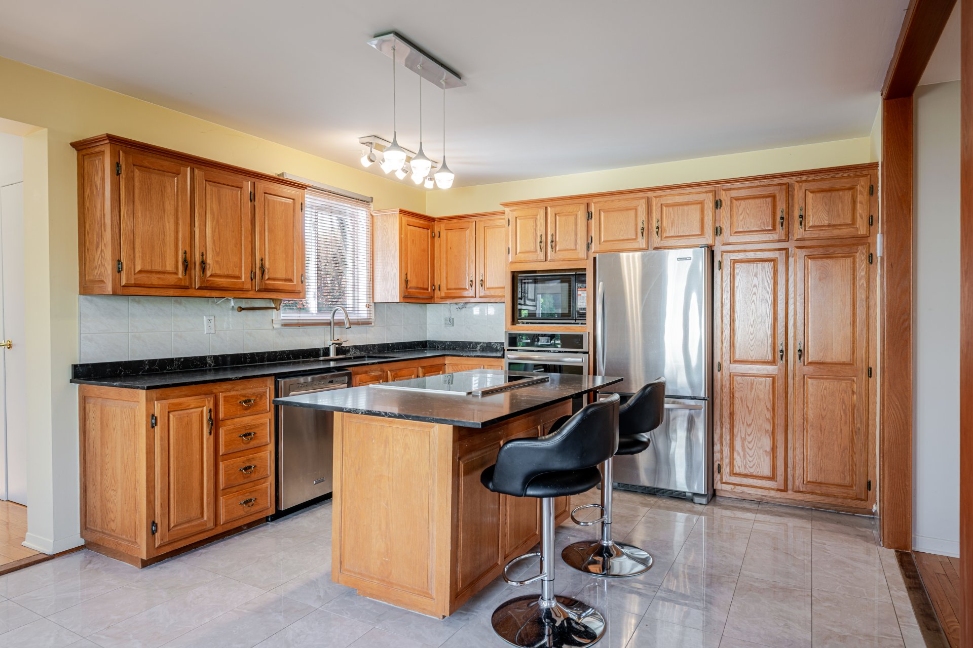 Photo - Kitchen