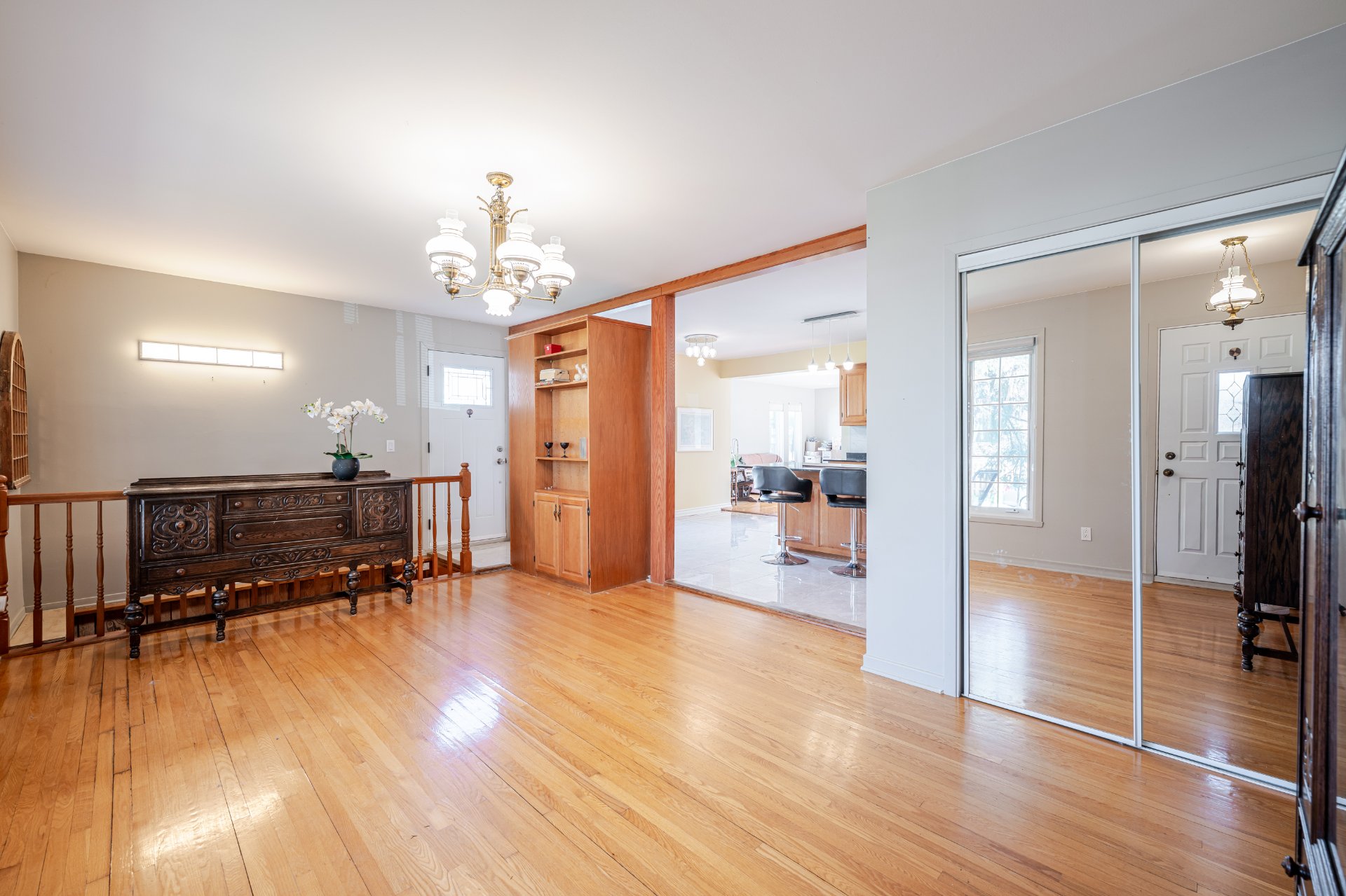 Photo - Dining room