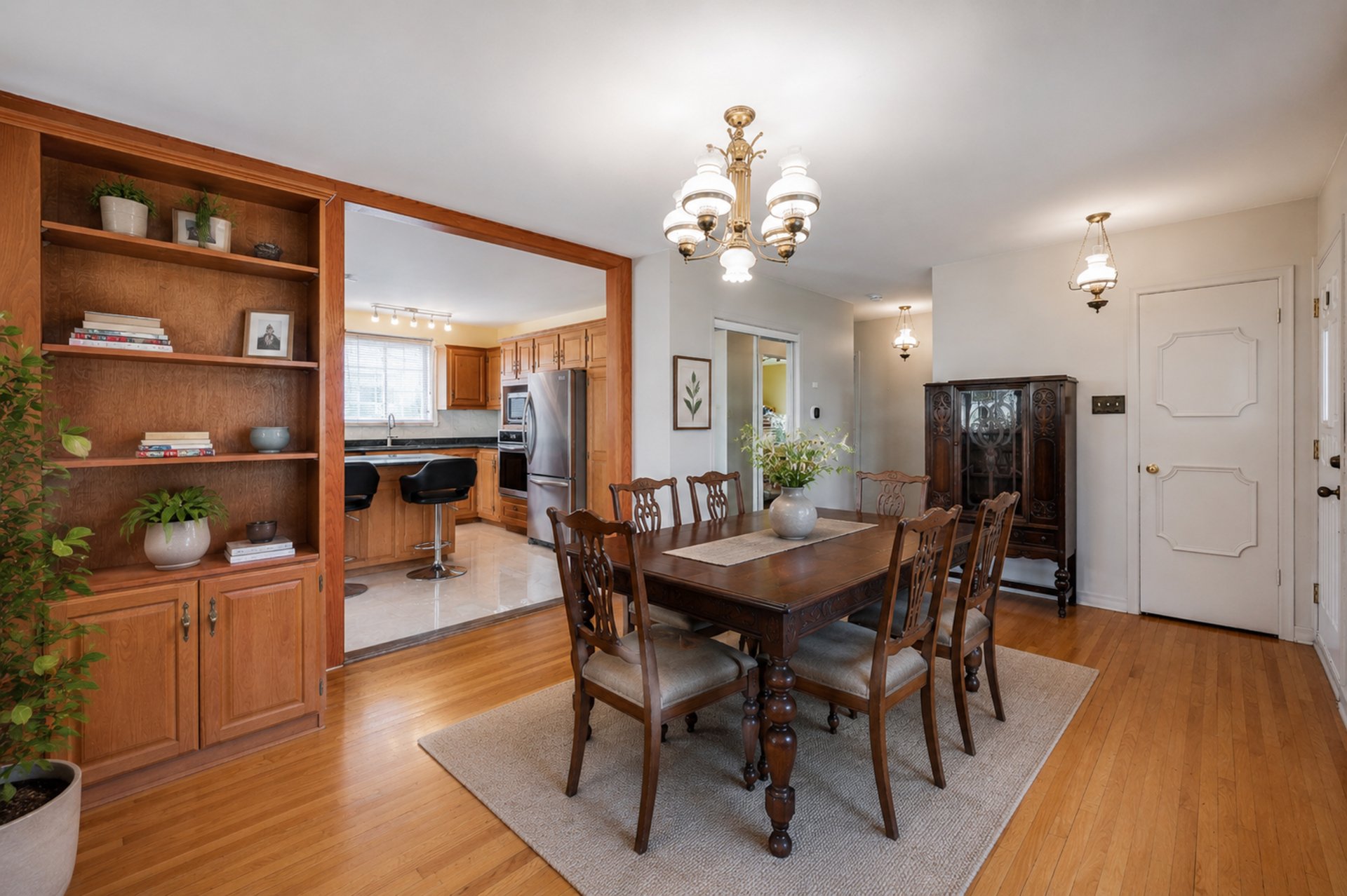 Photo - Dining room