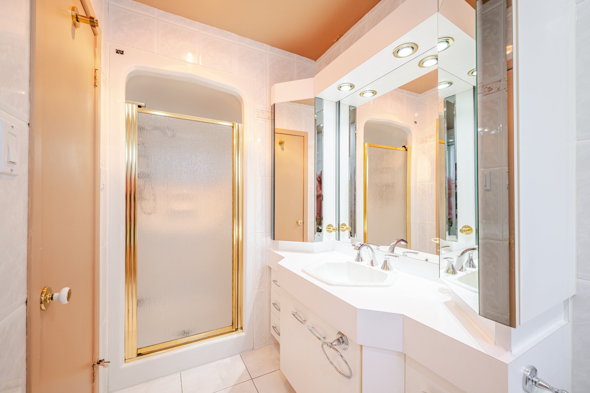 Photo - Bathroom