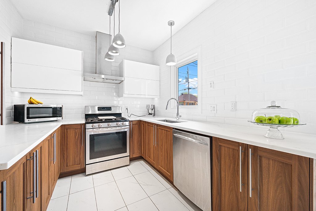 Photo - Kitchen