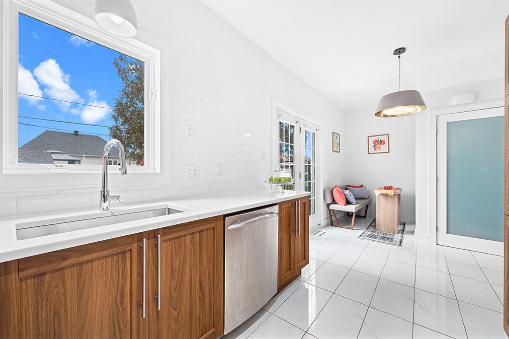Photo - Kitchen