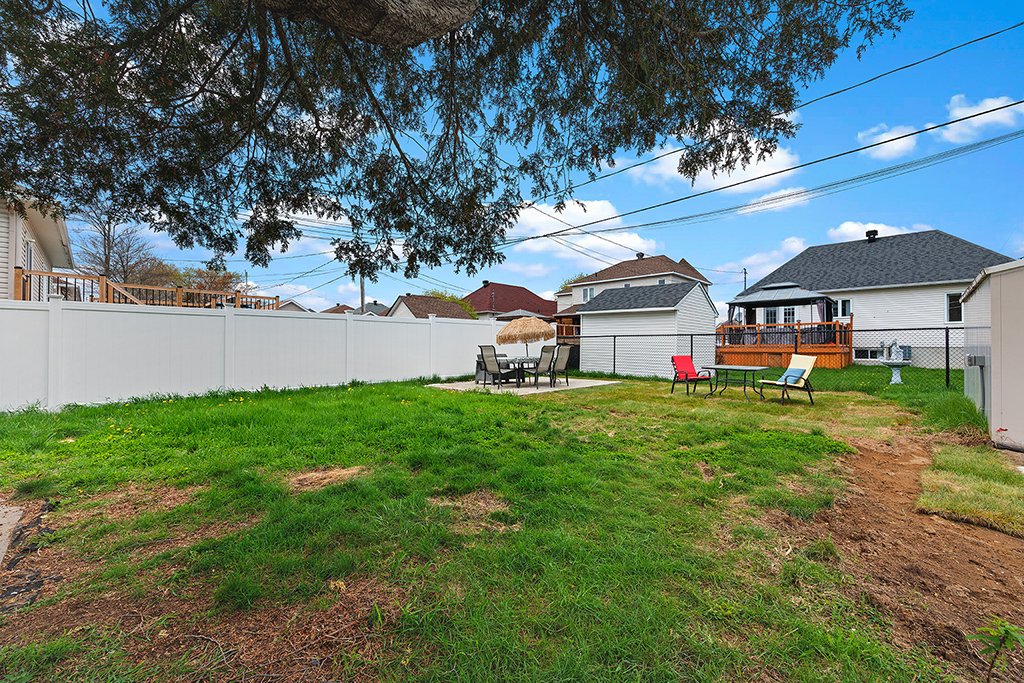 Photo - Backyard