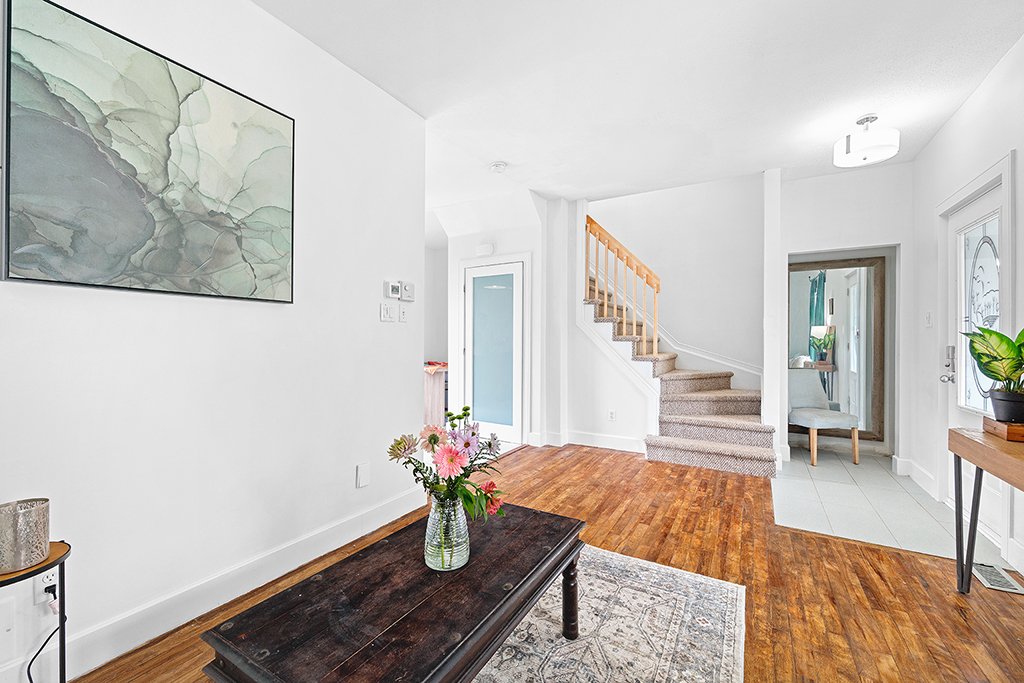 Photo - Living room