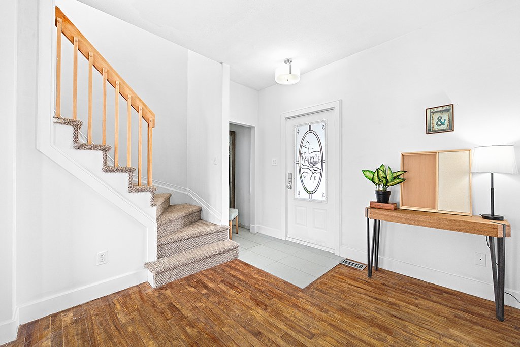 Photo - Living room